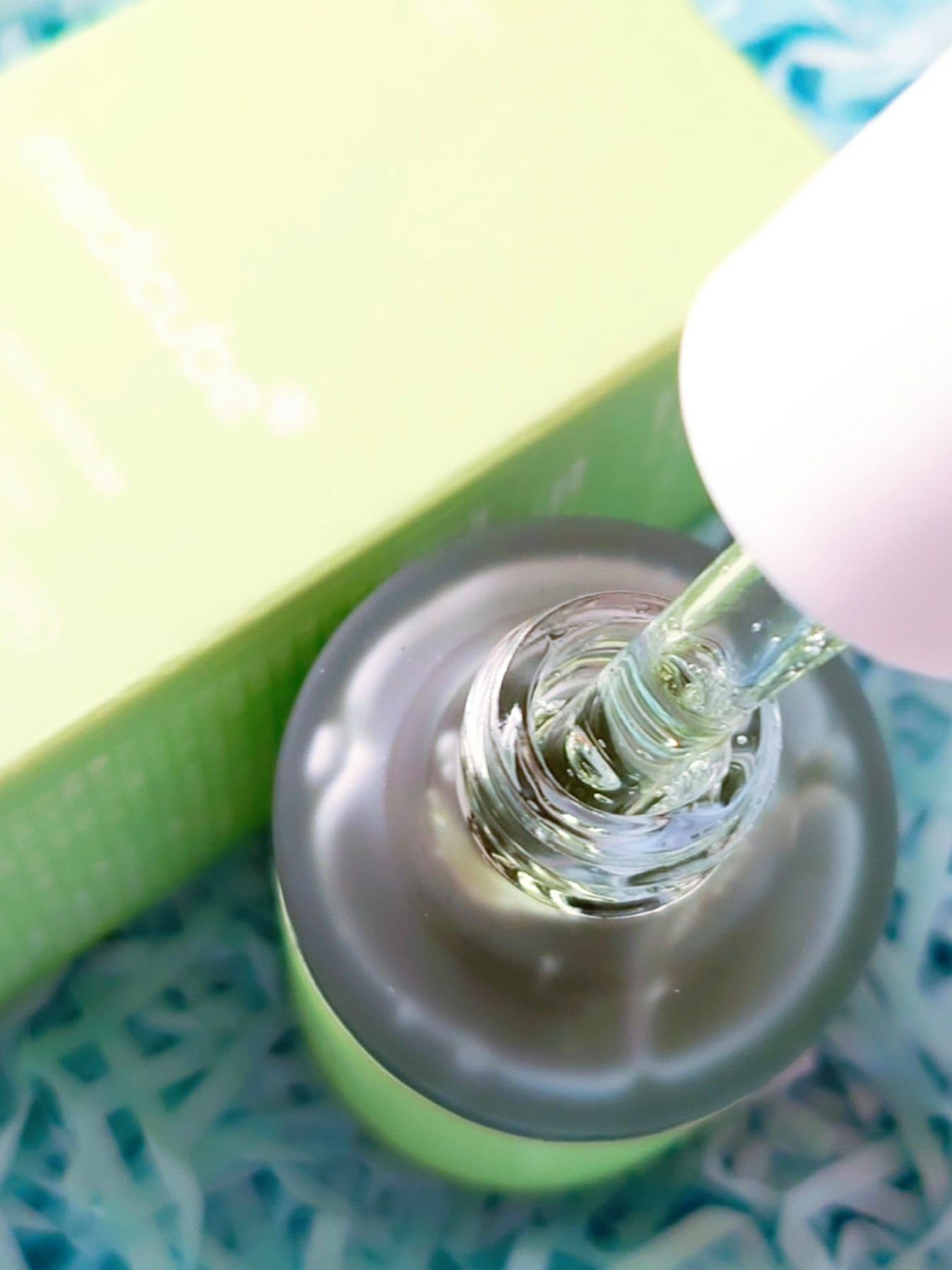 エクソソームシカ アンプル/MEDICUBE/美容液を使ったクチコミ（2枚目）