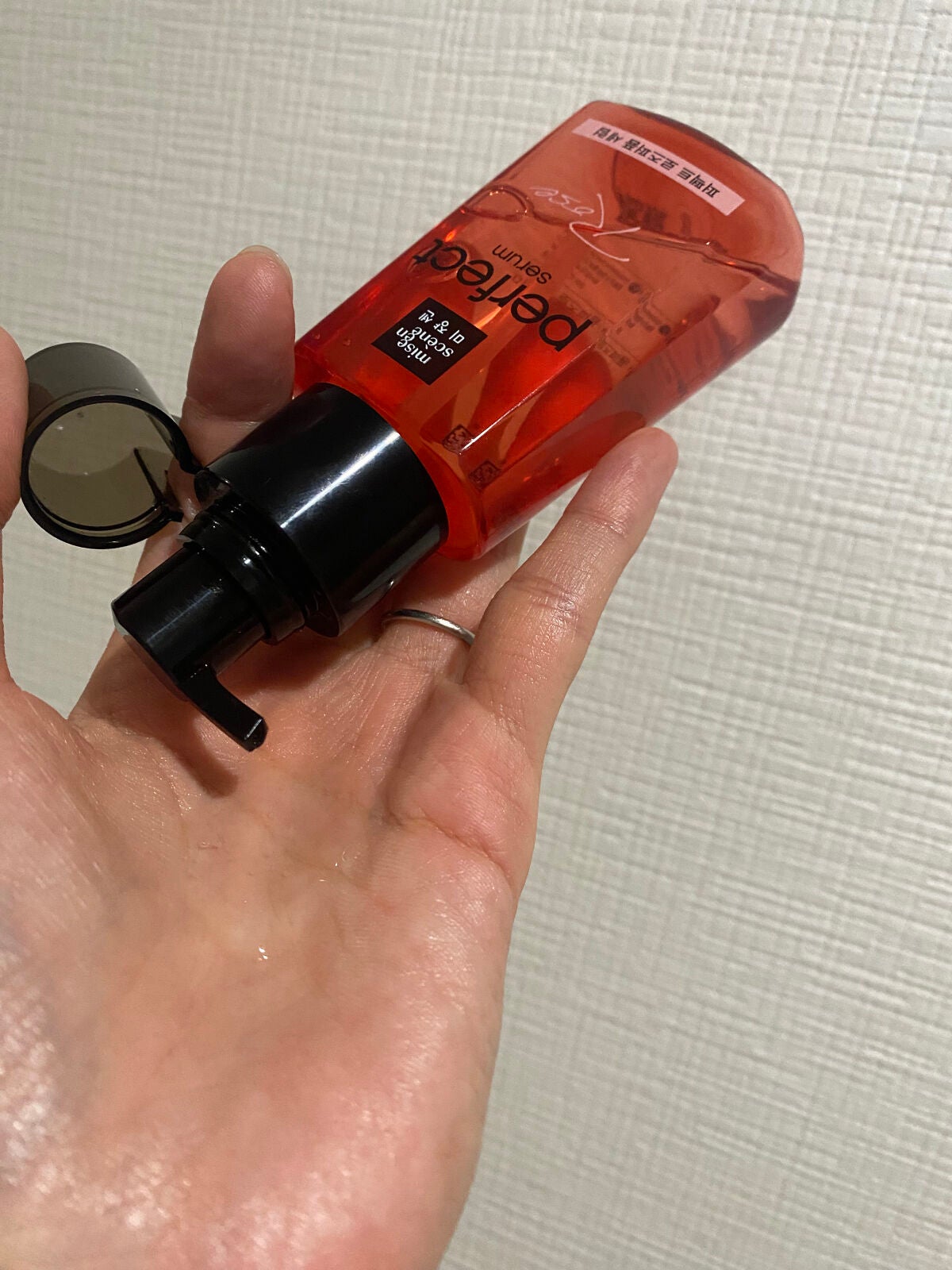 パーフェクト セラム ローズエディション/miseenscene/ヘアオイルを使ったクチコミ(3枚目)