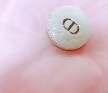 ディオールスキン フォーエヴァー クチュール ルミナイザー/Dior/プレストパウダーを使ったクチコミ（2枚目）