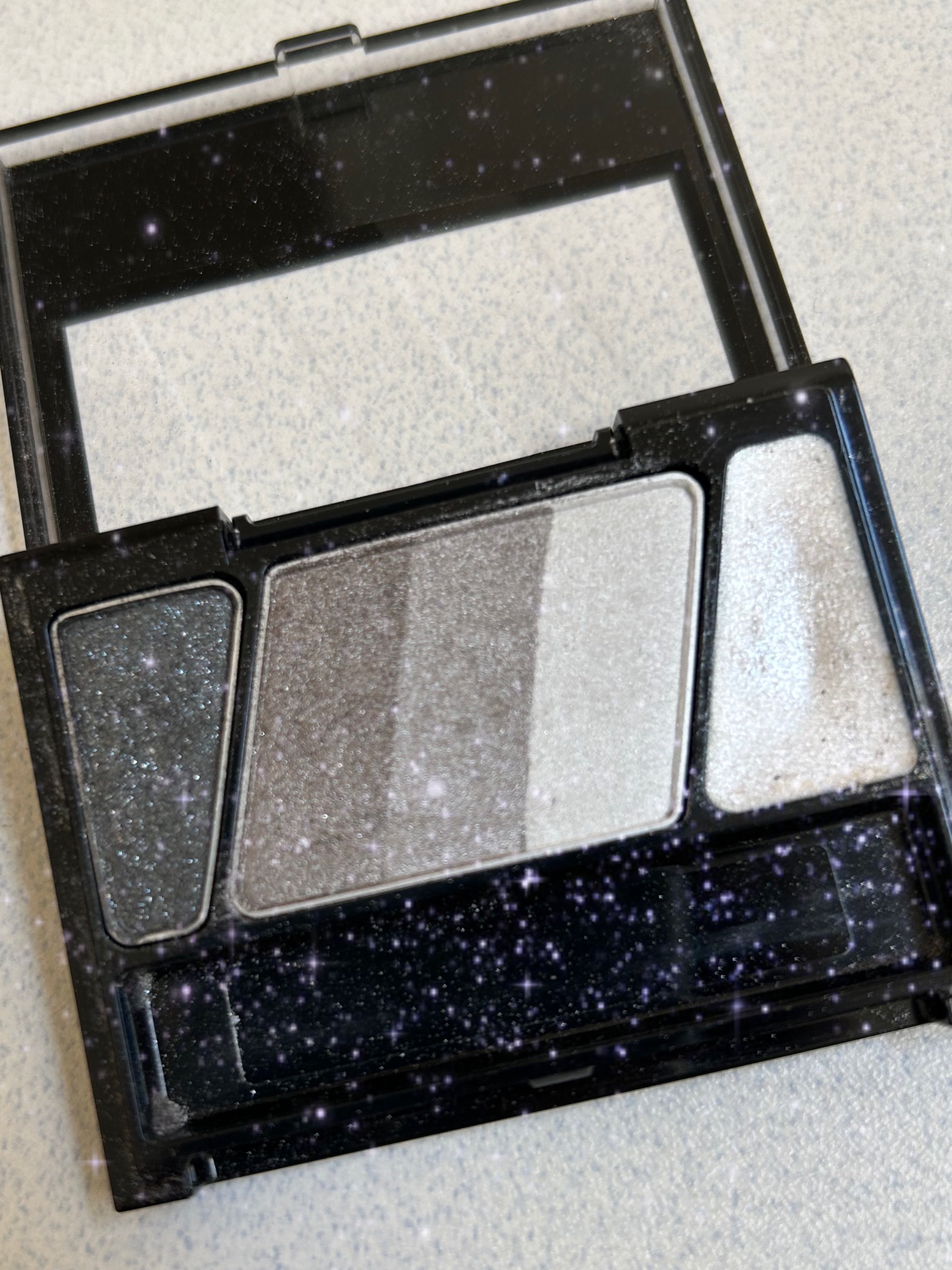 KATE グラティカルアイズ/KATE/アイシャドウパレットを使ったクチコミ（1枚目）