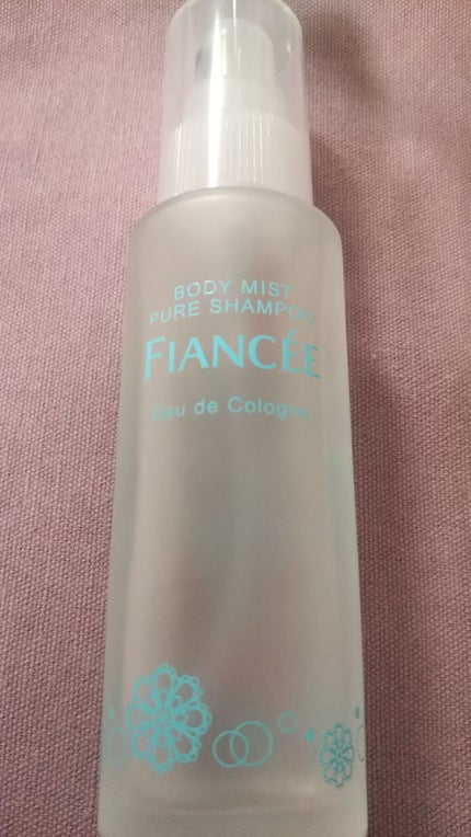 ボディミスト ピュアシャンプーの香り【パッケージリニューアル】/フィアンセ/香水(レディース)を使ったクチコミ(4枚目)