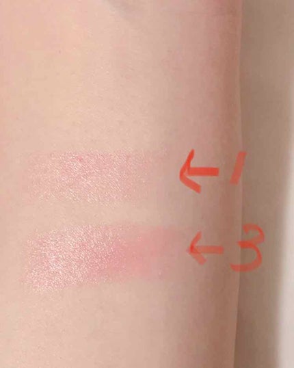 ラスティンググロスリップ/CEZANNE/口紅を使ったクチコミ(2枚目)