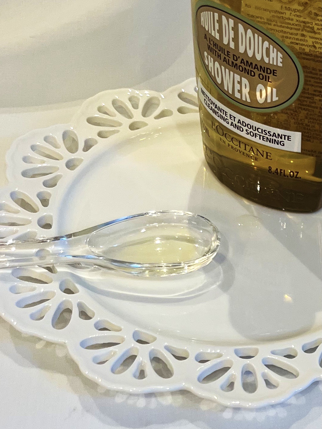 アーモンド モイスチャライジングシャワーオイル/L'OCCITANE/ボディソープを使ったクチコミ（2枚目）
