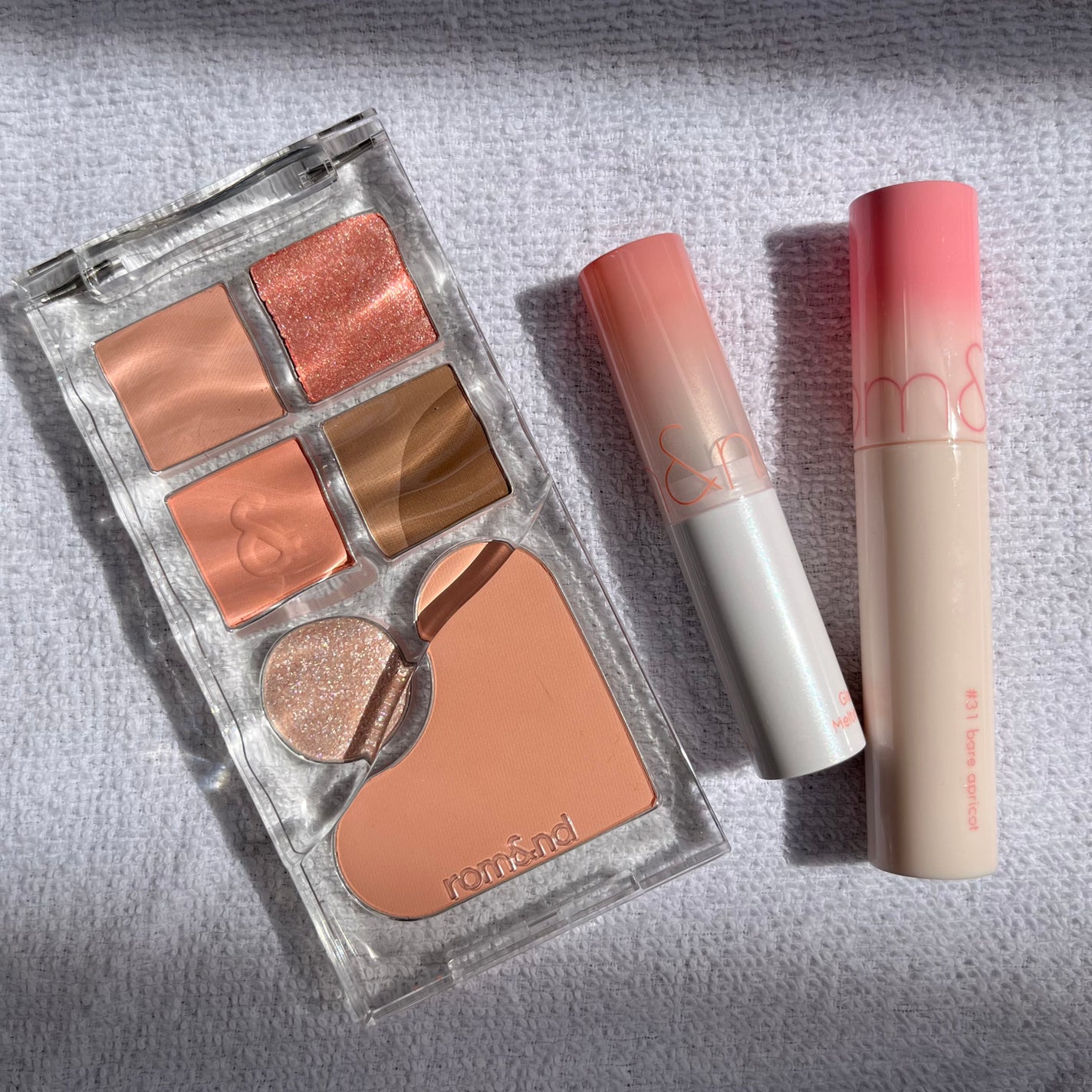 ジューシーラスティングティント/rom&nd/リップティントを使ったクチコミ(1枚目)