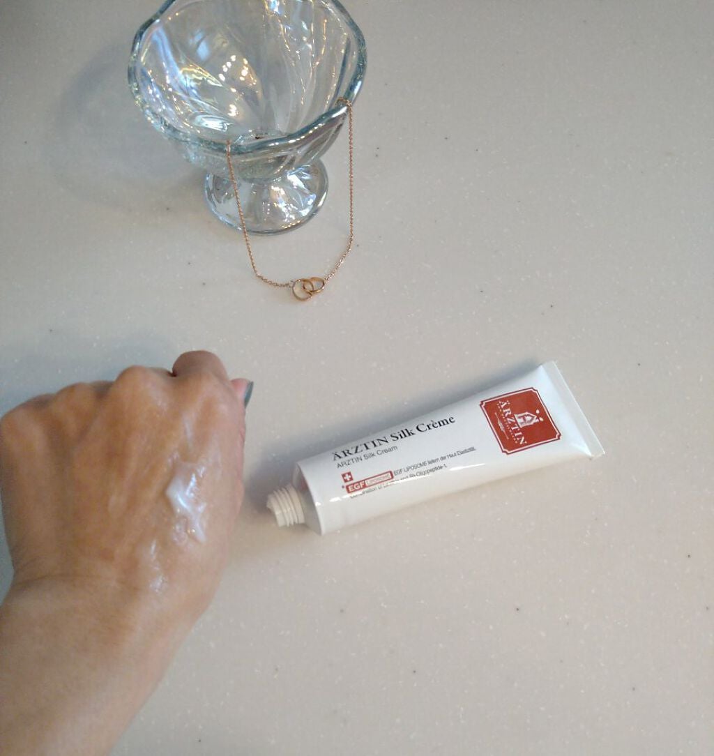 シルククリーム/エルツティン/美容液を使ったクチコミ(3枚目)