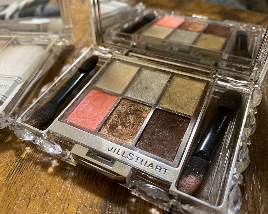 ホワイトラブストーリー コレクション (クリスマスコフレ 2018)/JILL STUART/メイクアップキットを使ったクチコミ（3枚目）