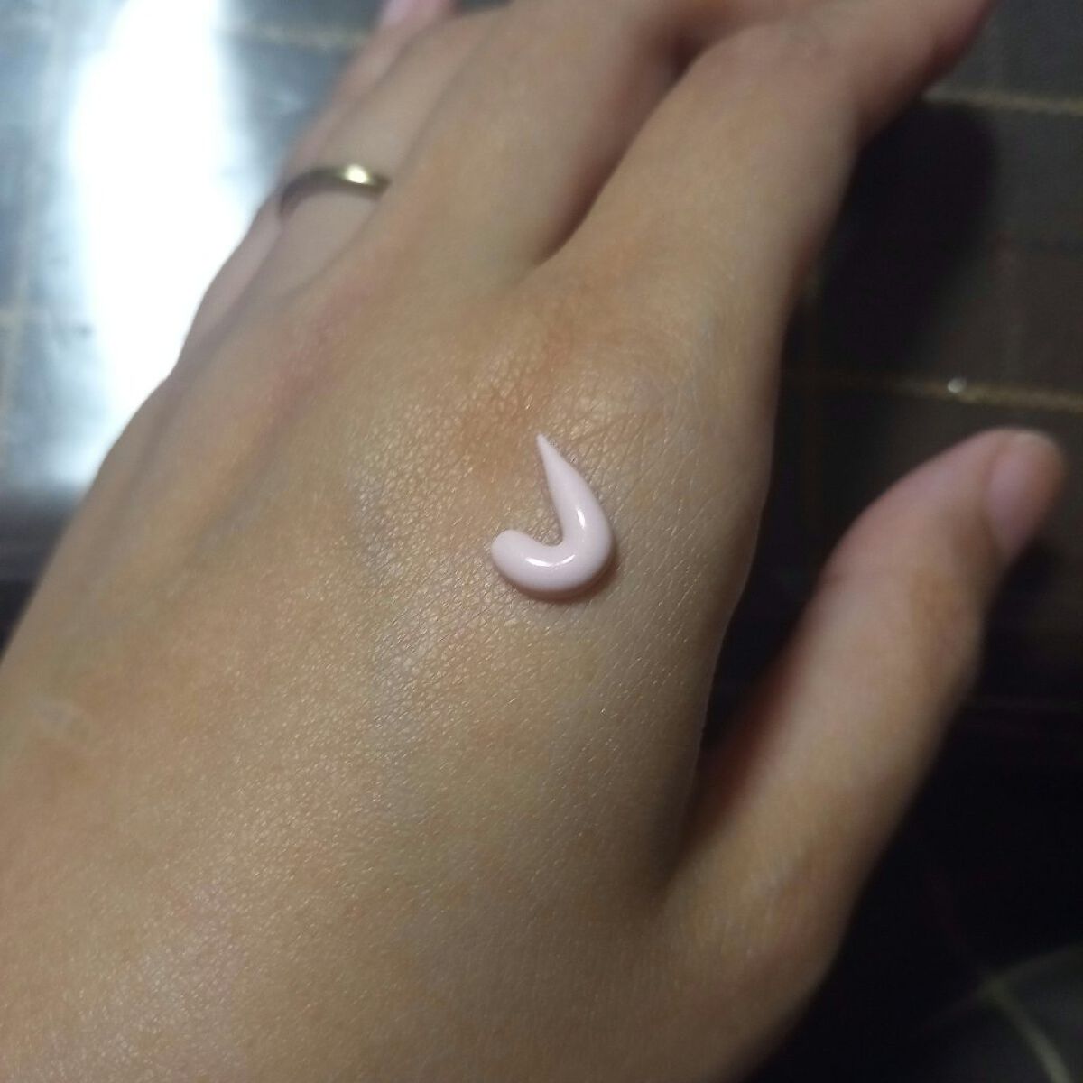 ジルスチュアート イルミネイティング セラムプライマー UV/JILL STUART/化粧下地を使ったクチコミ(2枚目)