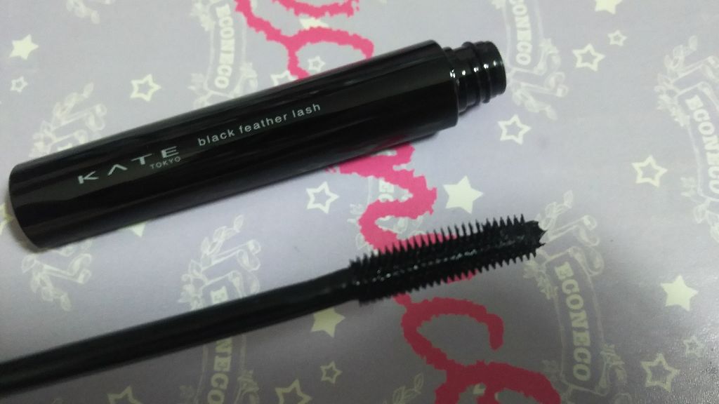 KATE ブラックフェザーラッシュのクチコミ「スギ薬局の決算セール大好き。980円均一だったので、つい、購入！

ケイト ブラックフェザーラ.....」（3枚目）