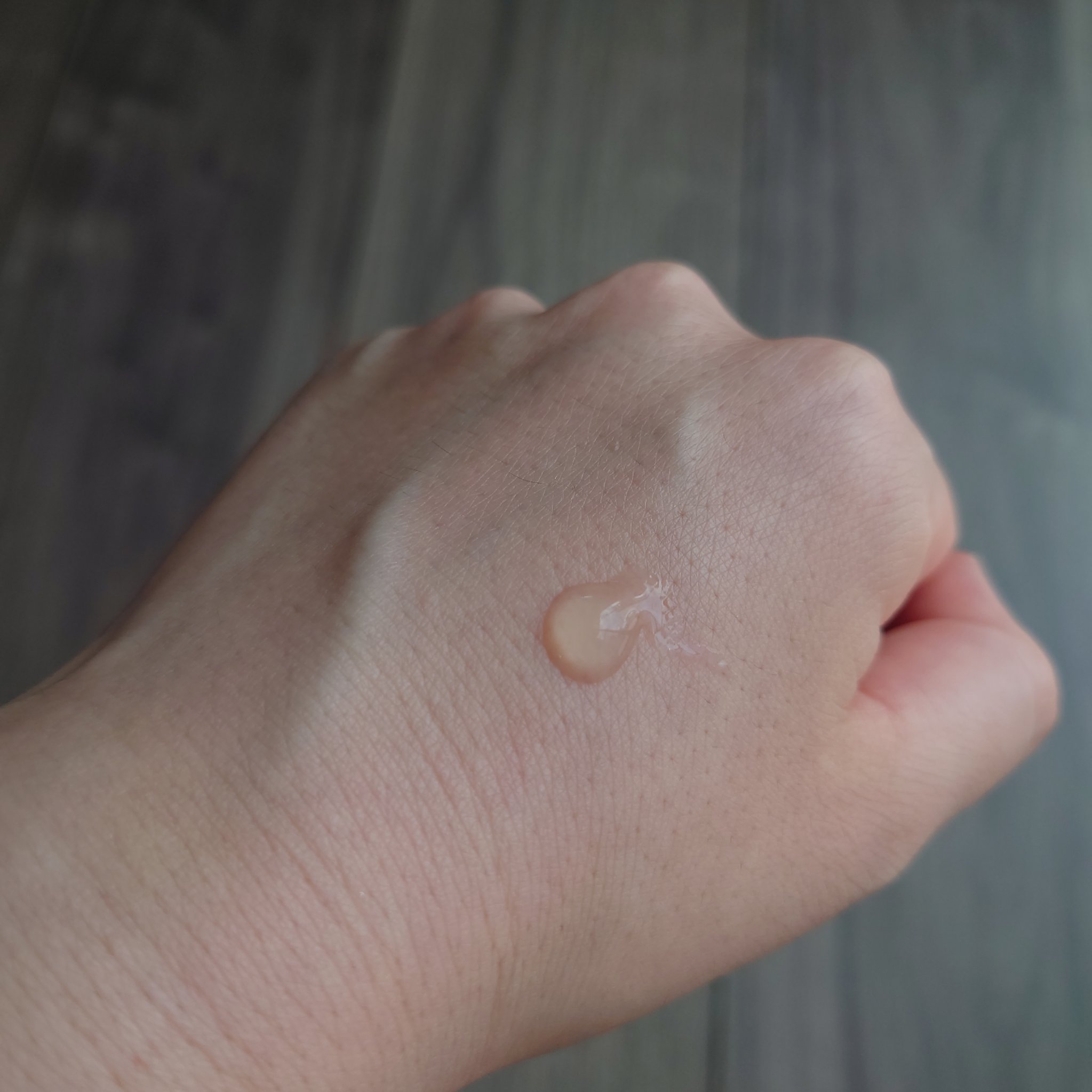 バランシングVCクリアスポッツ/エトヴォス/美容液を使ったクチコミ（2枚目）