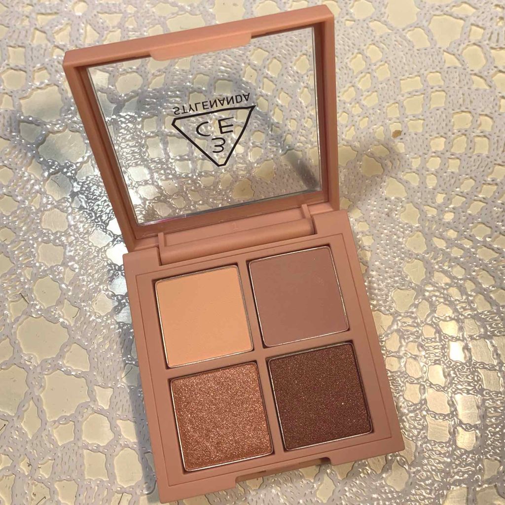 3CE ミニ マルチアイカラーパレット サイドバイサイド (3CE ミニ マルチアイカラーパレット D)/3CE/アイシャドウパレットを使ったクチコミ（2枚目）