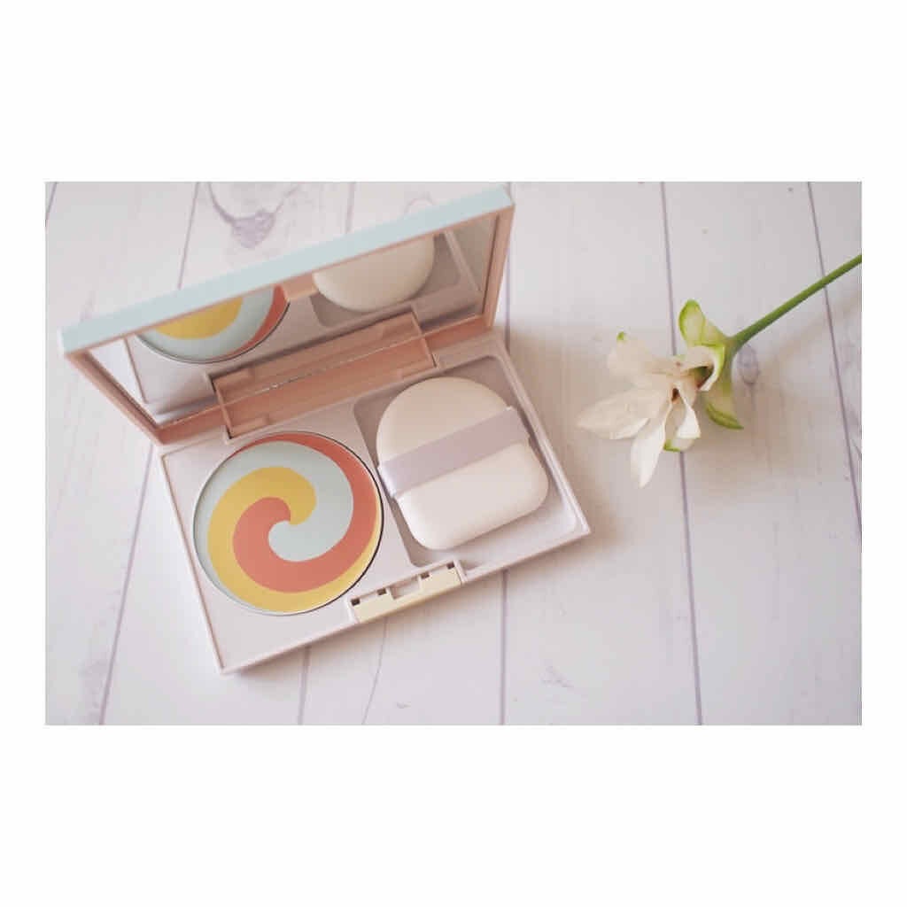 カラーブレンドグローファンデーション/ディエム クルール/クリーム・エマルジョンファンデーションを使ったクチコミ(1枚目)