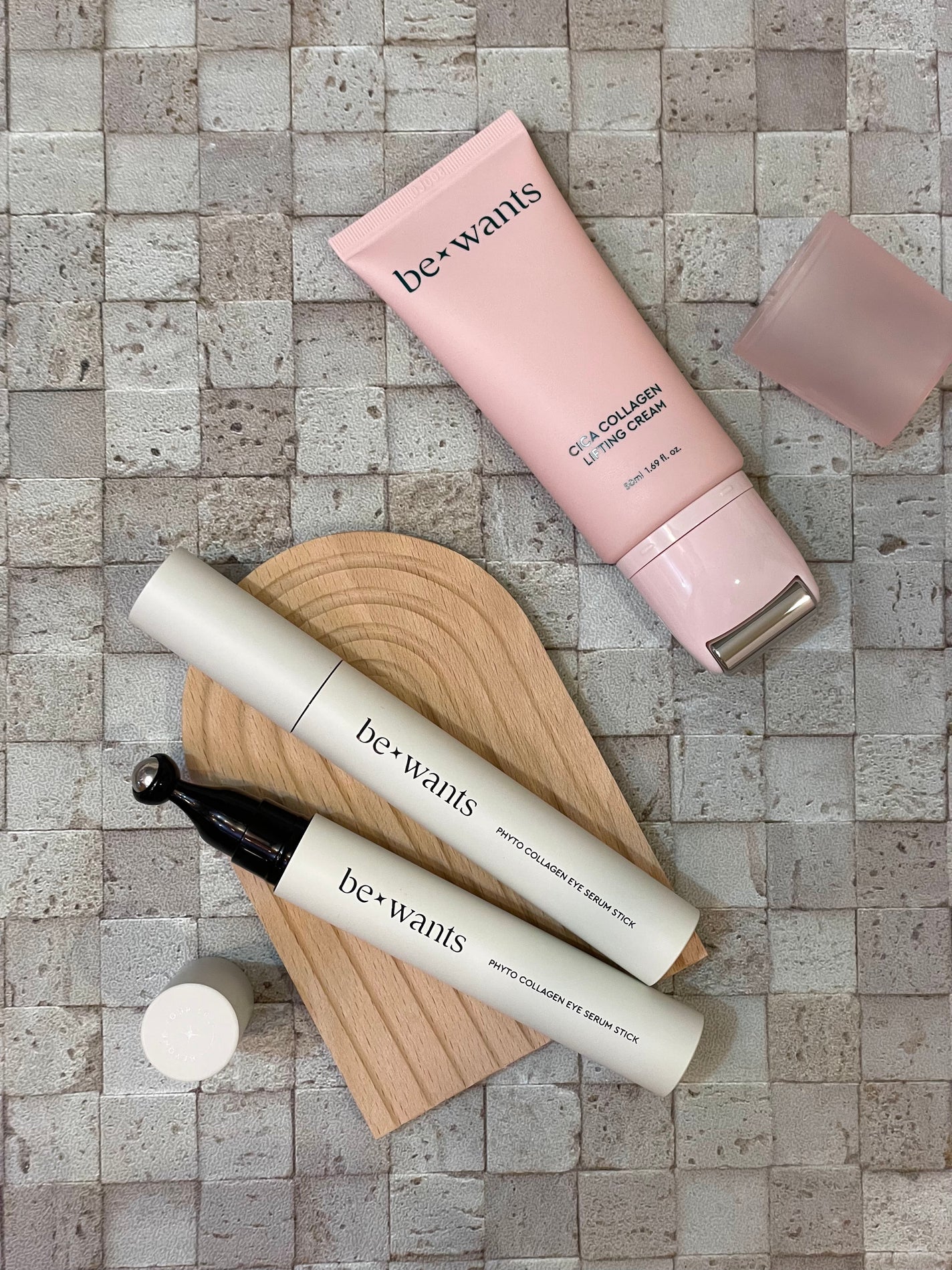 シカコラーゲンリフティングクリーム/be wants/フェイスクリームを使ったクチコミ(8枚目)