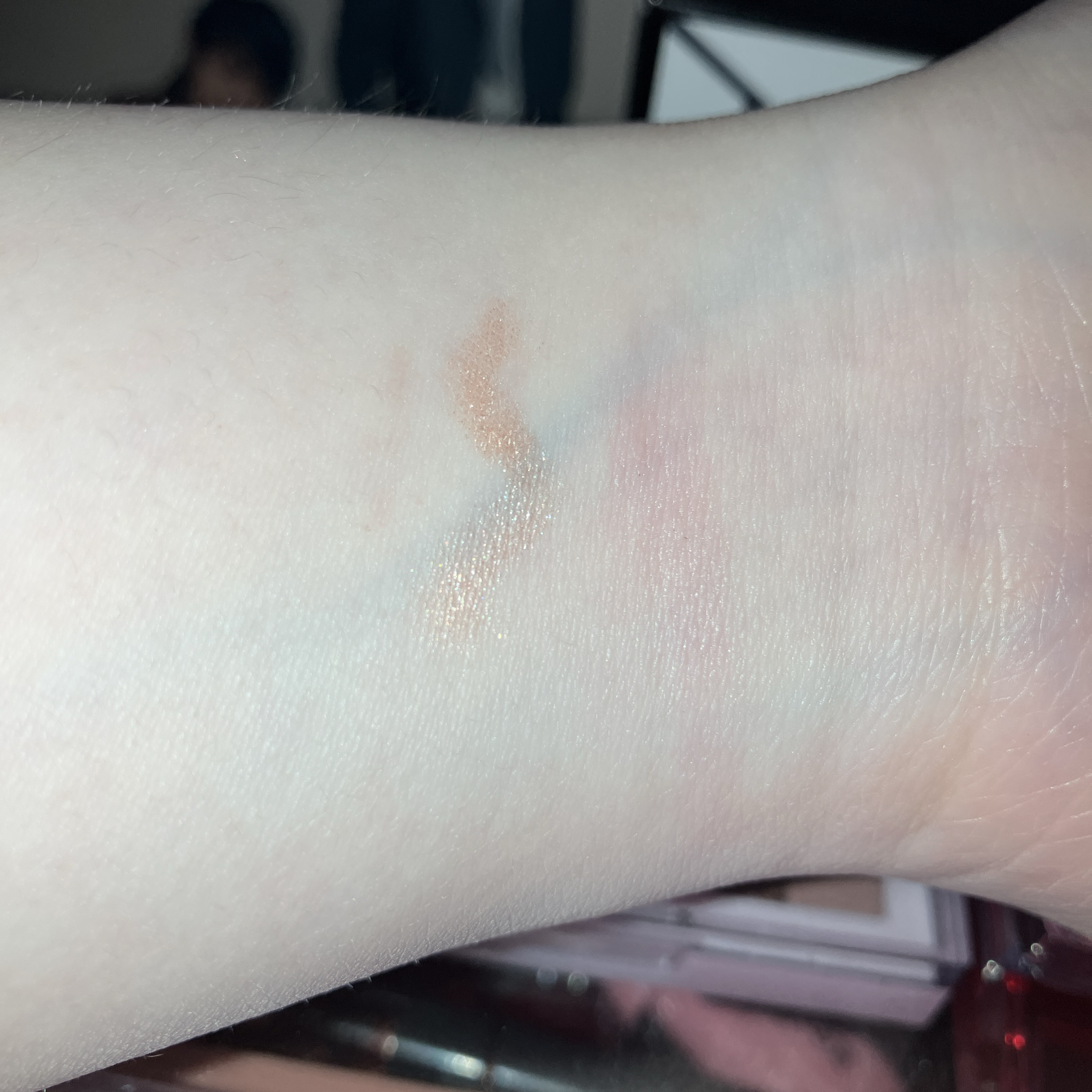 ウォンジョンヨ　メタルシャワーペンシル/Wonjungyo/スティックアイシャドウを使ったクチコミ（2枚目）