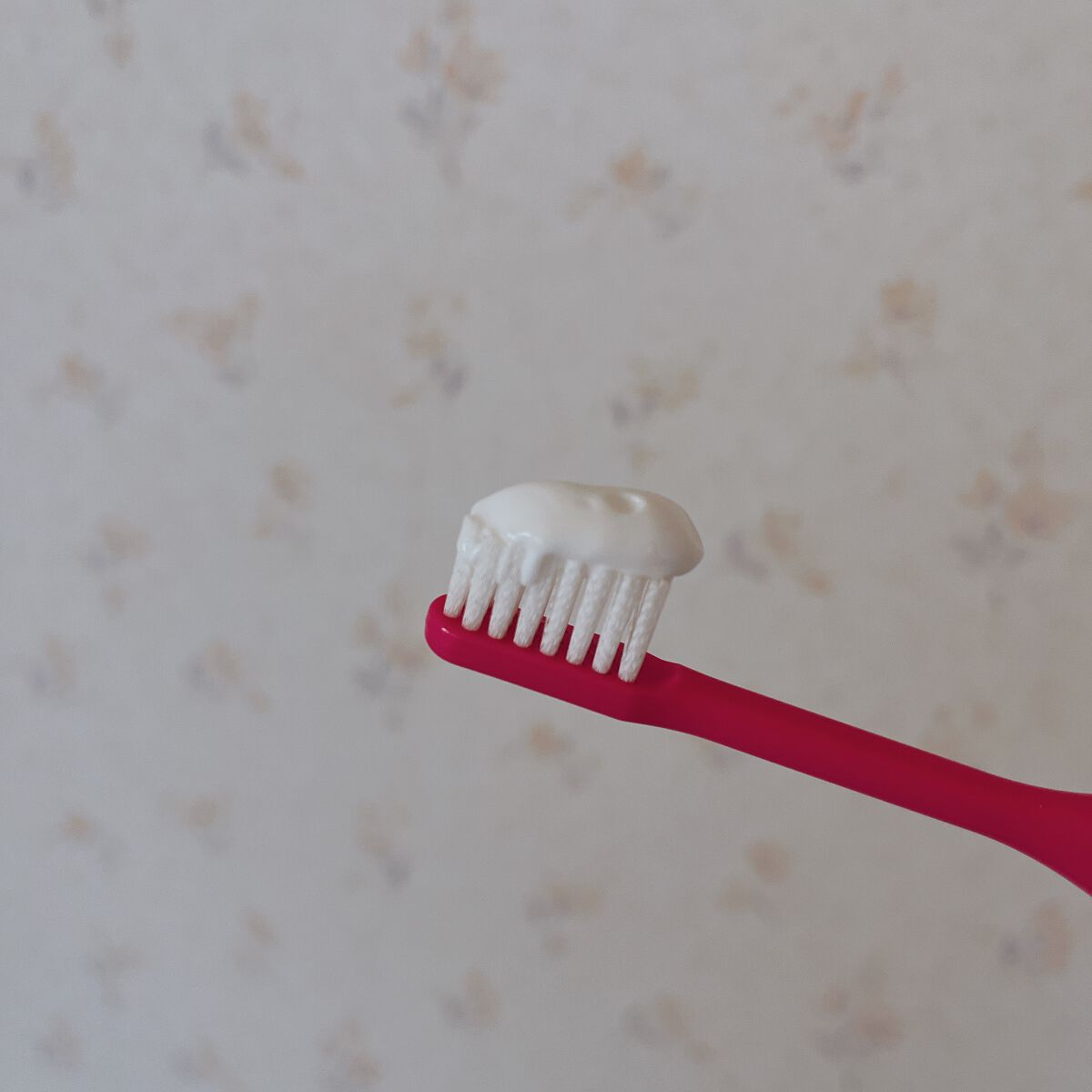 歯磨き堂 薬用ホワイトニングペースト/歯磨き堂/歯磨き粉を使ったクチコミ（2枚目）