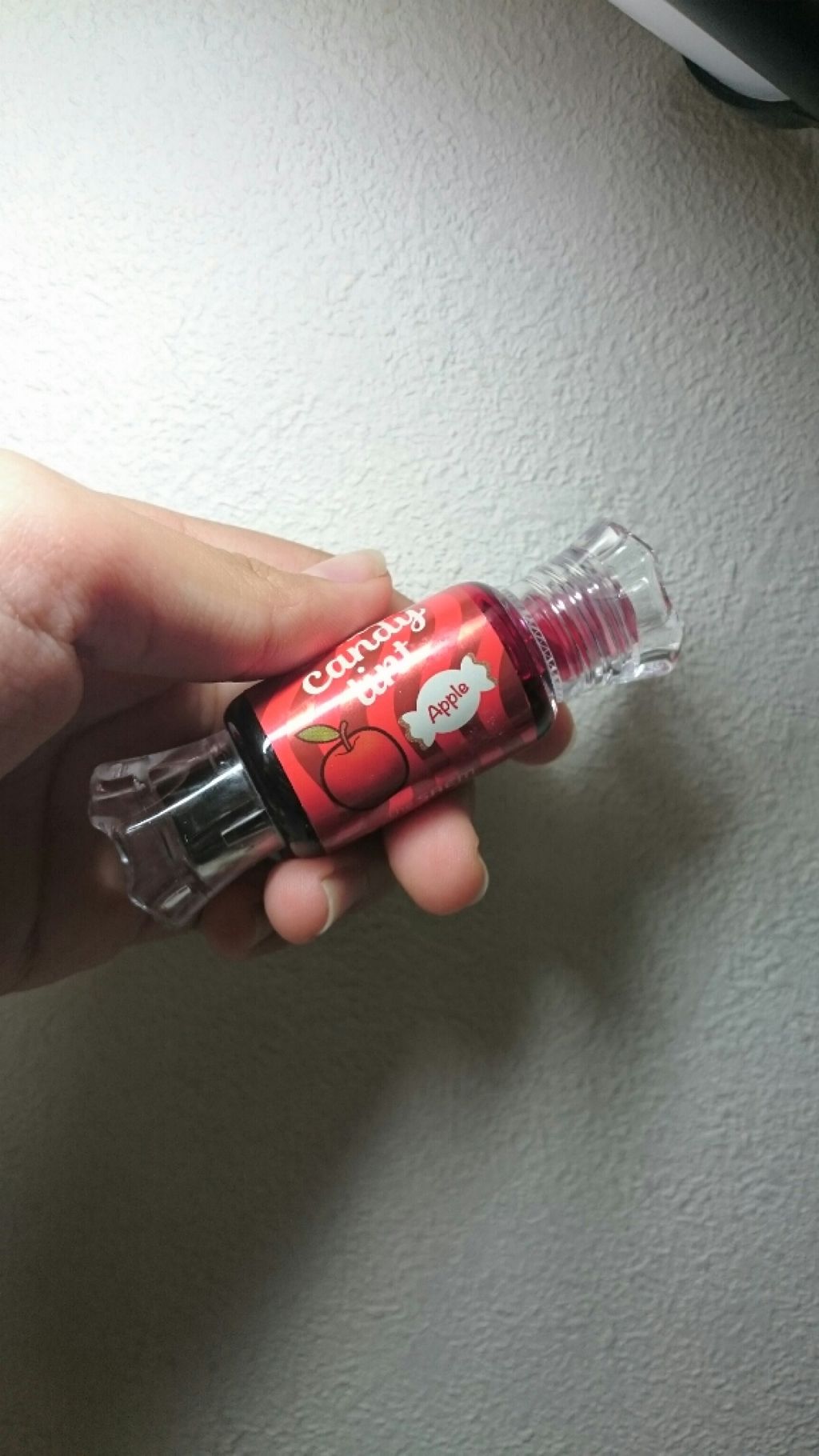 apple on LIPS 「エチュードハウスのティントです。食べたり飲んだりしても、落ちな..」(1枚目)
