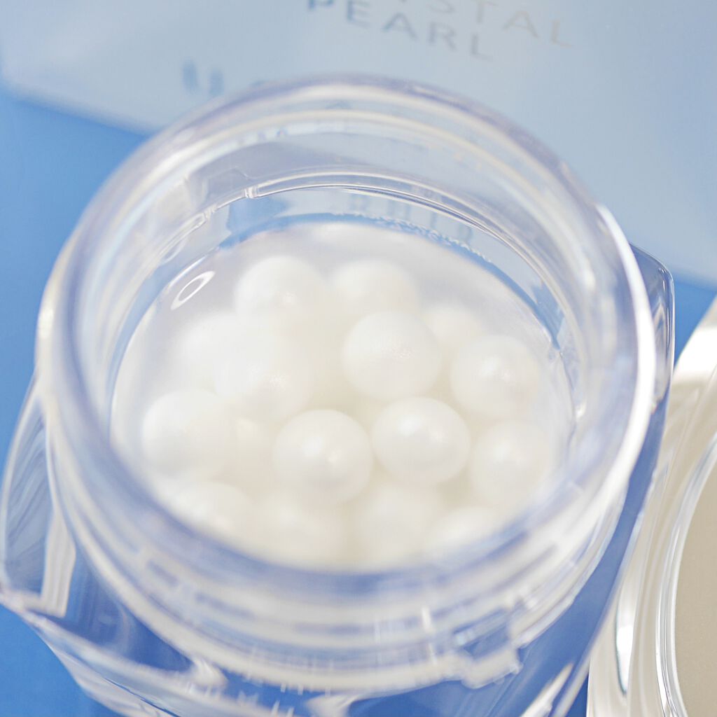 クリスタルパール/URANIA/フェイスクリームを使ったクチコミ（2枚目）