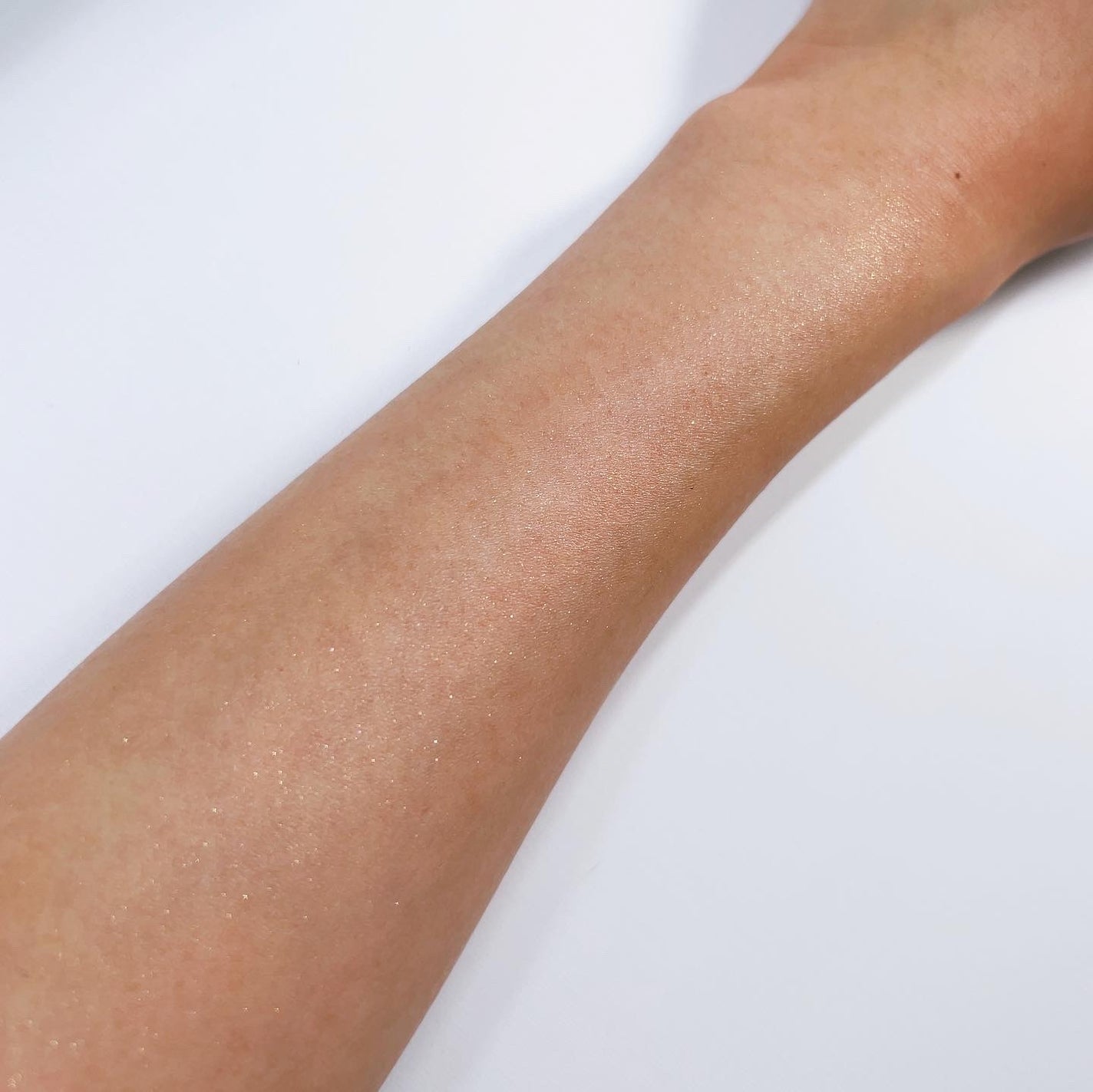 ラ・メイク ボディ&フェイスオイル/H×H/ボディオイルを使ったクチコミ(2枚目)