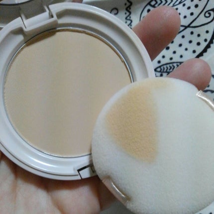 エッセンスパウダー /セラフォア/プレストパウダーを使ったクチコミ(5枚目)