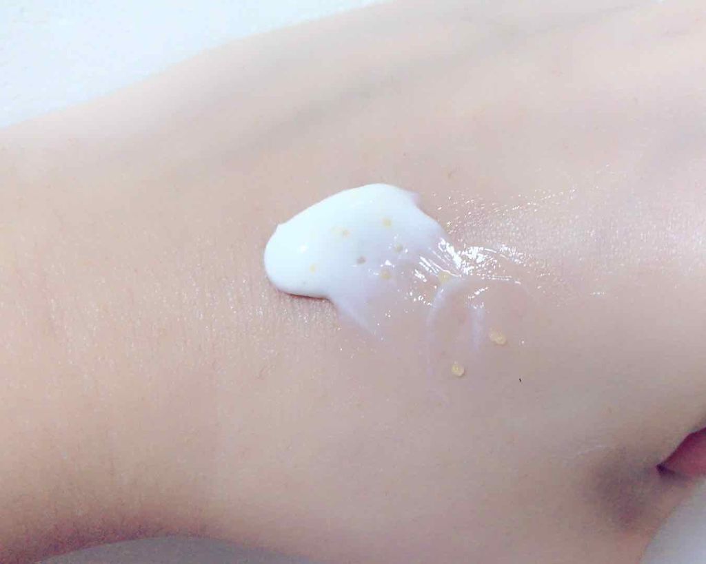 コエンリッチ ナイトリニュー ハンドクリーム (旧)/コエンリッチQ10/ハンドクリームを使ったクチコミ（2枚目）