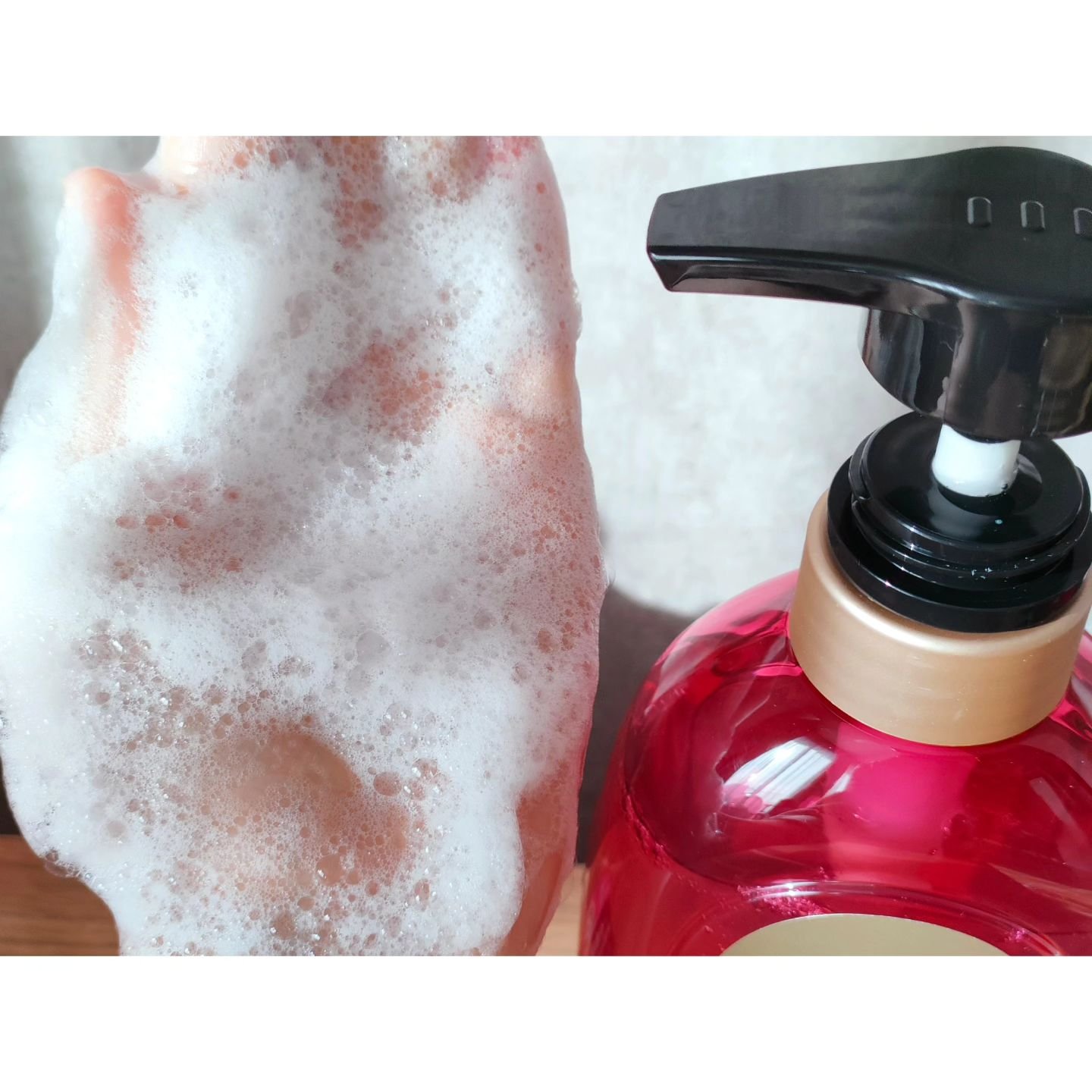 ボンドリペアシリーズ  カラーシャイン＆リペア  ヘアマスク/パンテーン/ヘアマスク・ヘアパックを使ったクチコミ（3枚目）