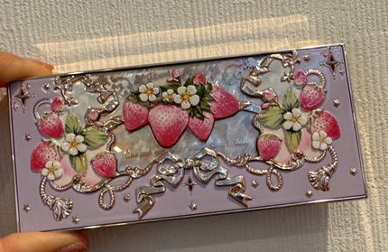 ストロベリーロココ アイシャドウパレット/FlowerKnows/アイシャドウパレットを使ったクチコミ(1枚目)