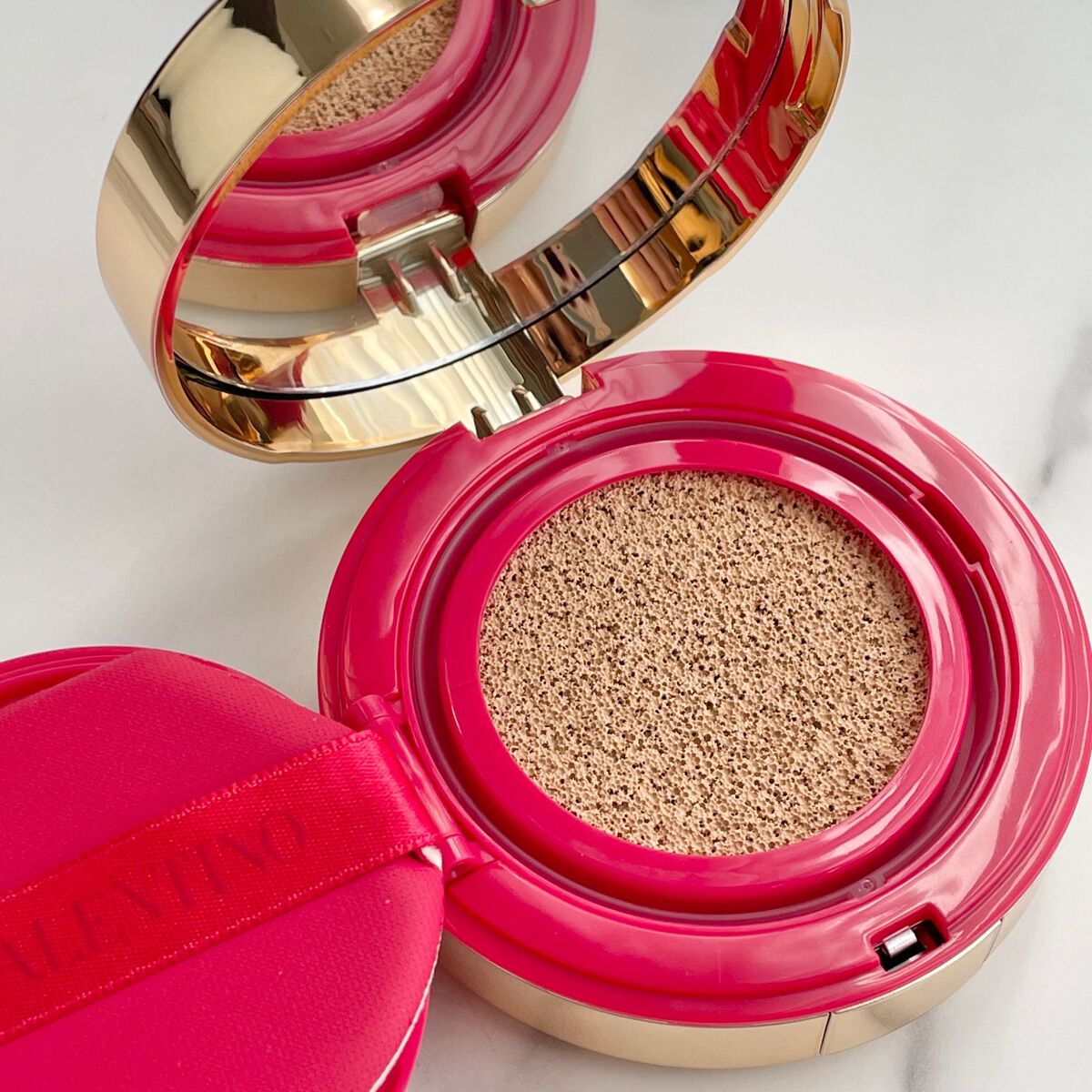 GO クッション/ヴァレンティノ ビューティ/クッションファンデーションを使ったクチコミ（2枚目）