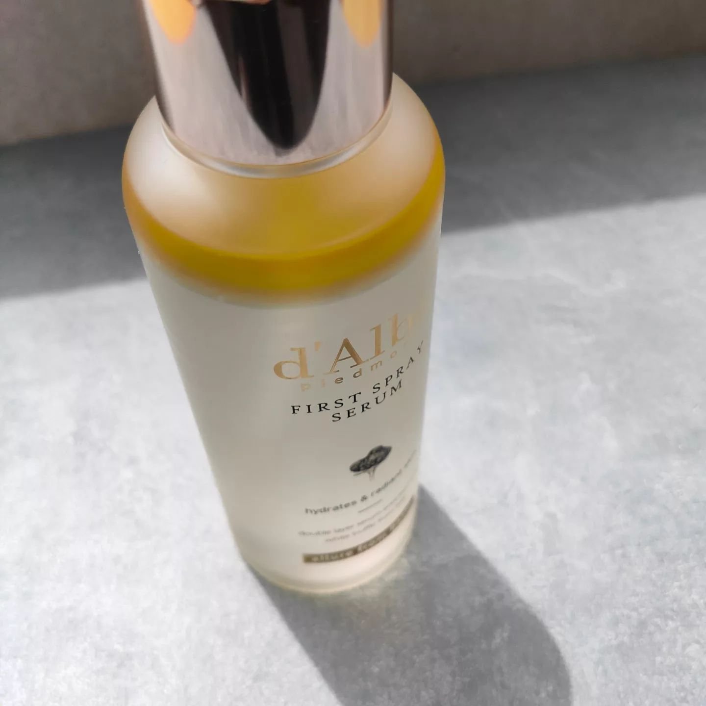 ダルバ ホワイトトリュフファーストスプレーセラム/ダルバ/ミスト状化粧水を使ったクチコミ（2枚目）