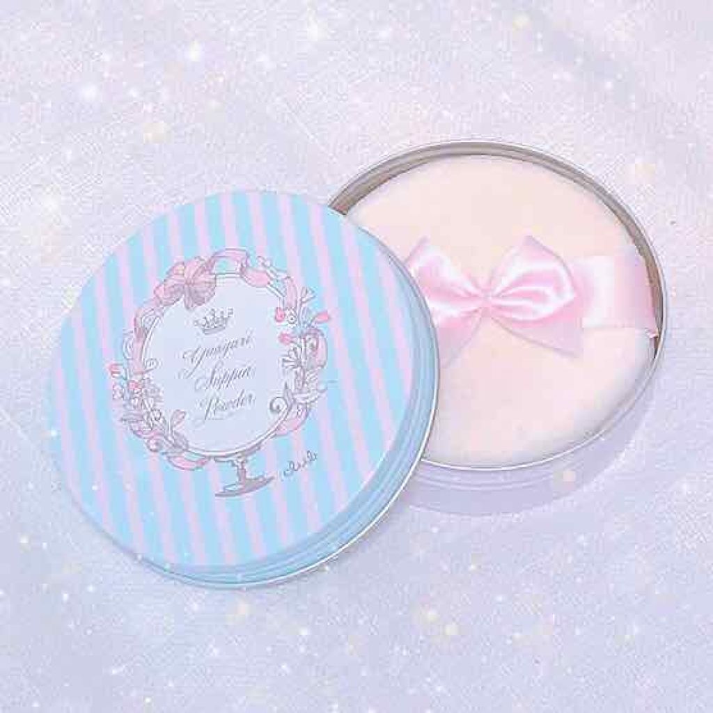 すっぴんパウダー リゾートハイビスカスの香り/クラブ/プレストパウダーを使ったクチコミ（2枚目）