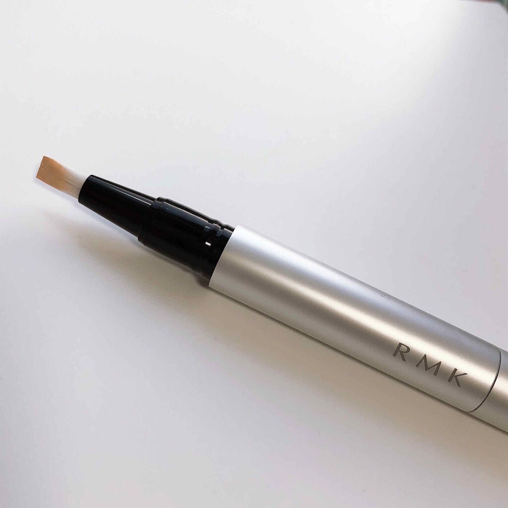 ルミナス ペンブラッシュコンシーラー/RMK/リキッドコンシーラーを使ったクチコミ(2枚目)