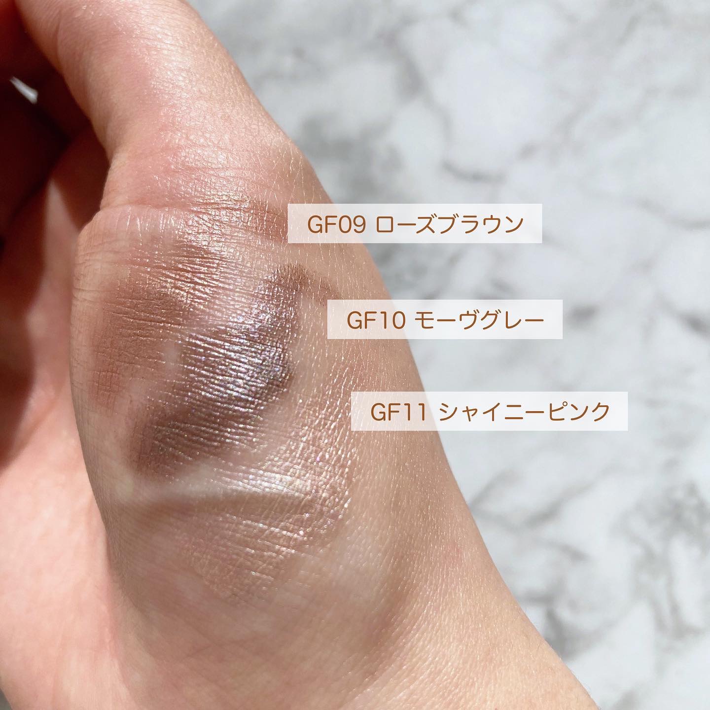 グリームオンフィットシャドウ/excel/スティックアイシャドウを使ったクチコミ（3枚目）