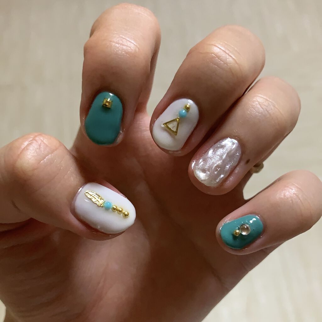 ジェルネイル（ライト対応）/セリア/ジェルネイルを使ったクチコミ（1枚目）