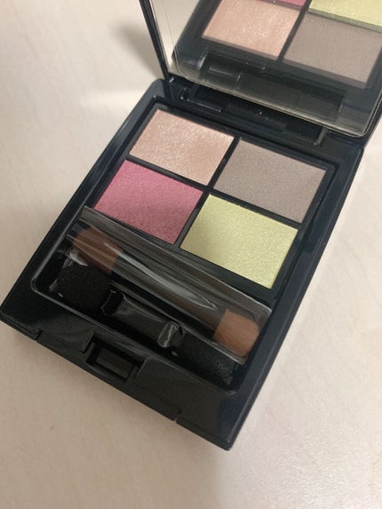 ミネラルクラッシィシャドー/エトヴォス/アイシャドウパレットを使ったクチコミ(1枚目)