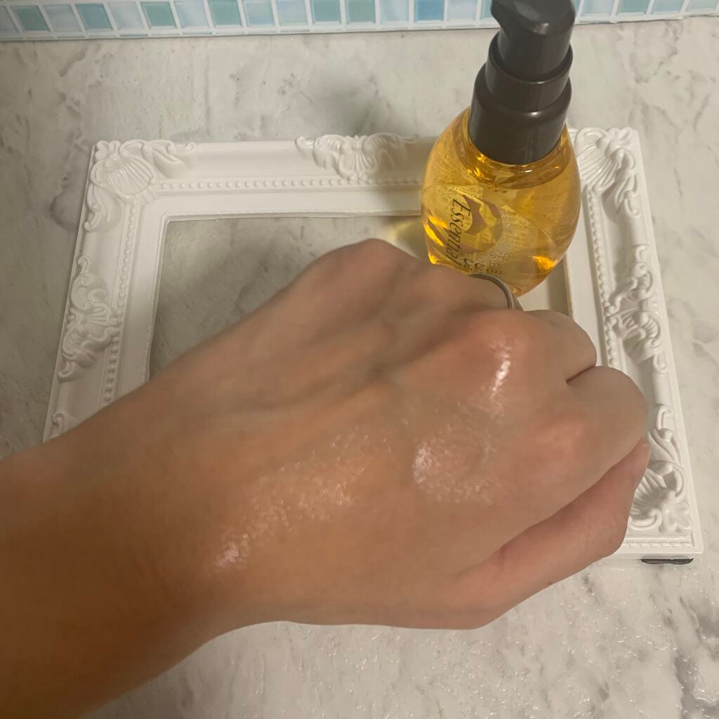 CCオイル/エッセンシャル/ヘアオイルを使ったクチコミ(3枚目)