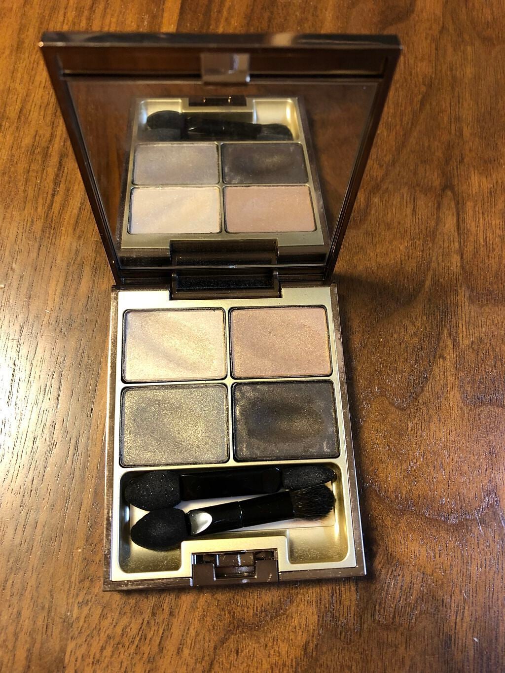 スキンモデリングアイズ/LUNASOL/アイシャドウパレットを使ったクチコミ(4枚目)