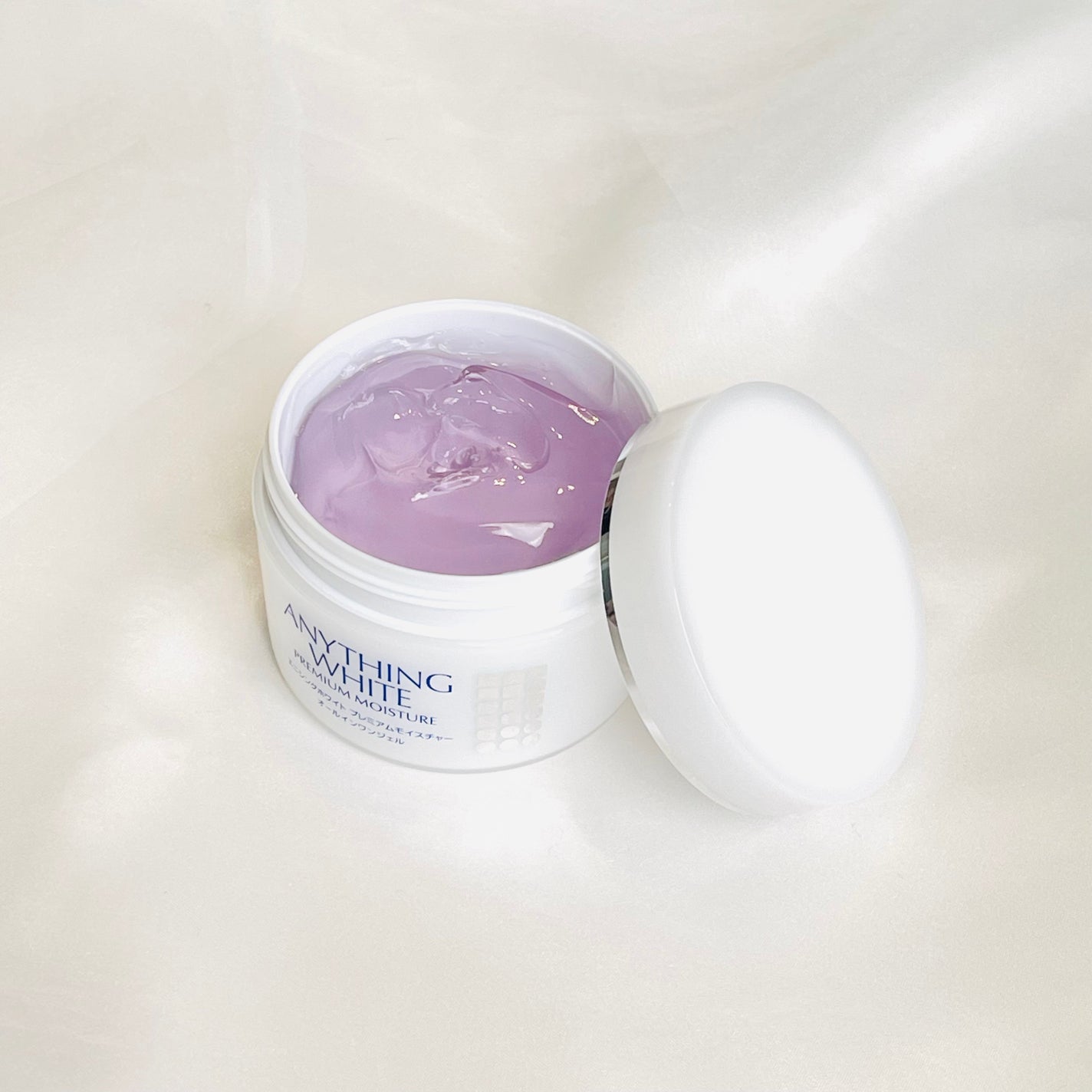 エニシングホワイト プレミアムモイスチャー/エニシングホワイト/オールインワン化粧品を使ったクチコミ(1枚目)