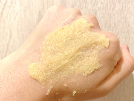 Q+Me スウィートボムタラソスクラブレモンティーの香り/AGARISM/バスト・ヒップケアを使ったクチコミ(4枚目)