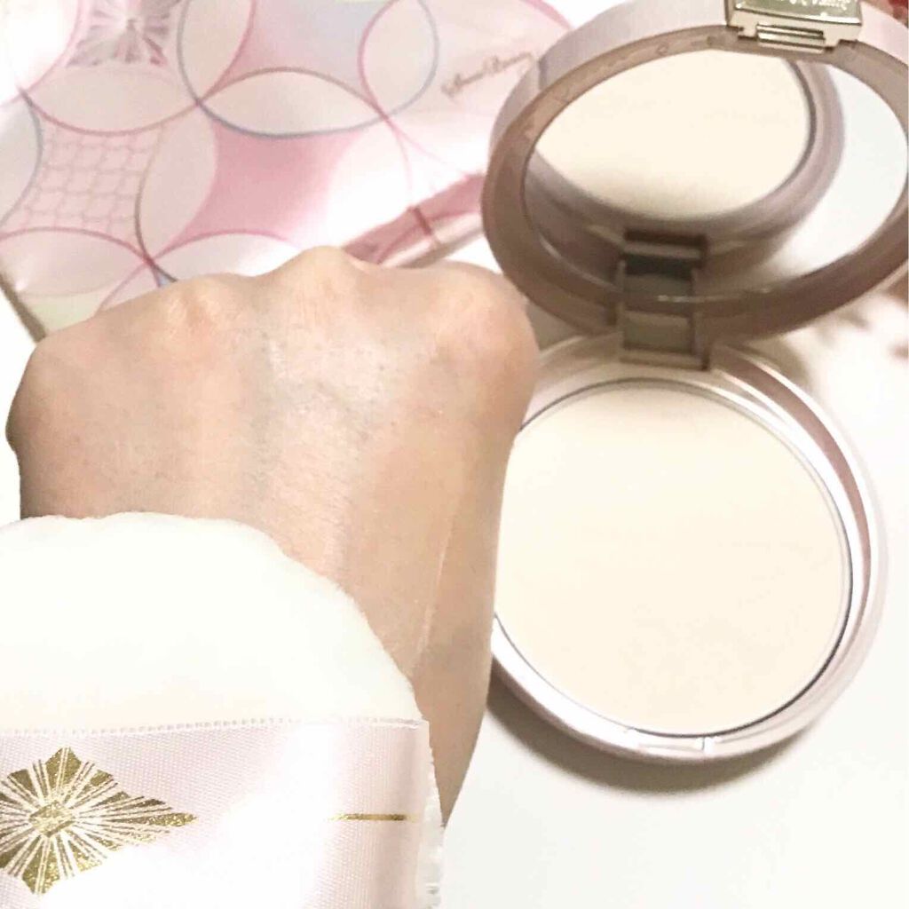 スノービューティー ホワイトニング フェイスパウダー 2020/スノービューティー/プレストパウダーを使ったクチコミ(2枚目)