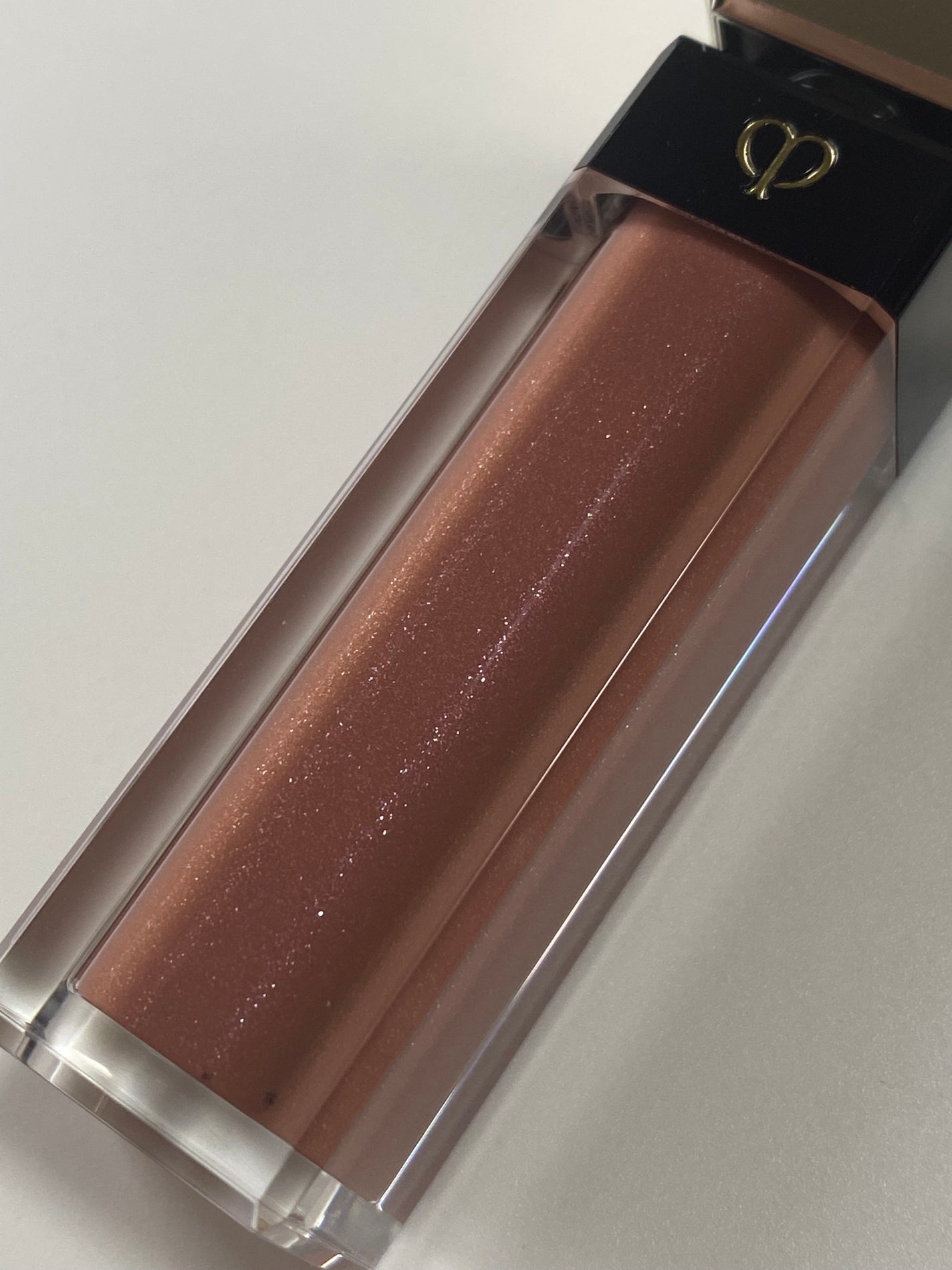 クレ・ド・ポー ボーテ ブリアンアレーブルエクラ/クレ・ド・ポー ボーテ/リップグロスを使ったクチコミ(3枚目)