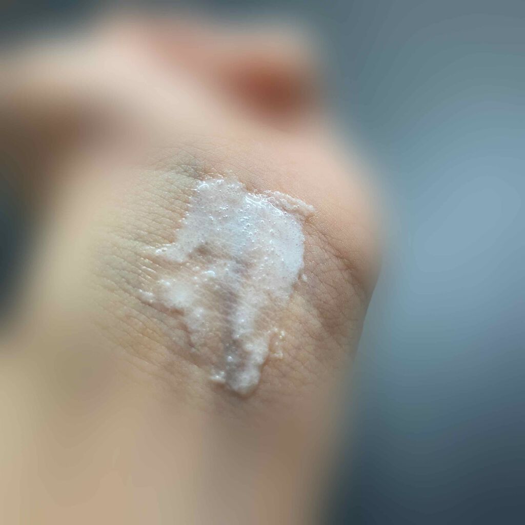 薬用ホワイトコンク ボディゴマージュCII/ホワイトコンク/ボディスクラブを使ったクチコミ（3枚目）