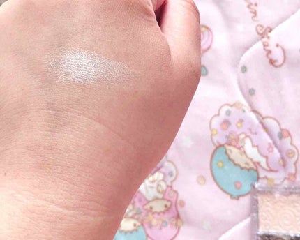 パールグロウハイライト/CEZANNE/パウダーハイライトを使ったクチコミ(2枚目)