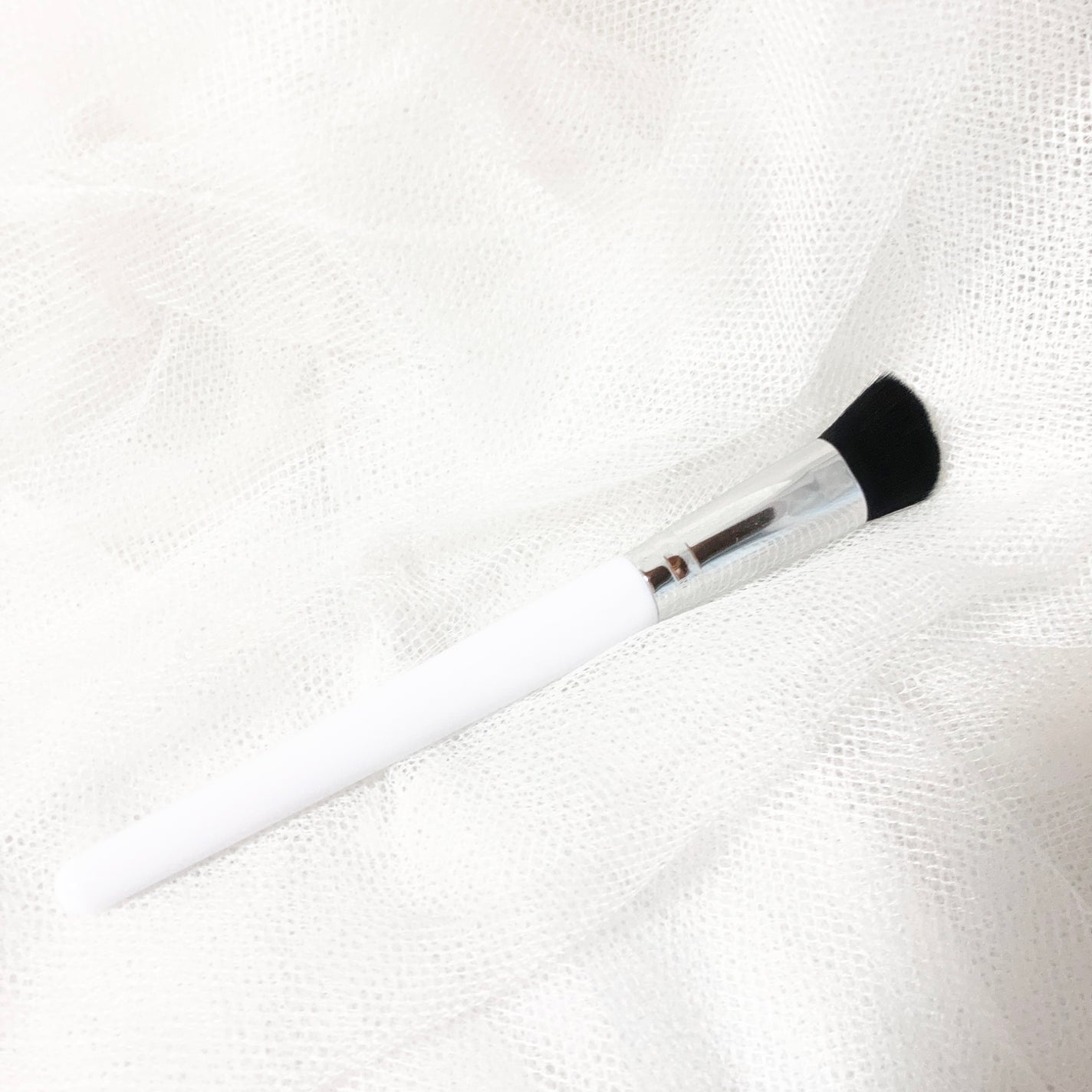 アイデイト シェーディングブラシ/IDATE/メイクブラシを使ったクチコミ(3枚目)