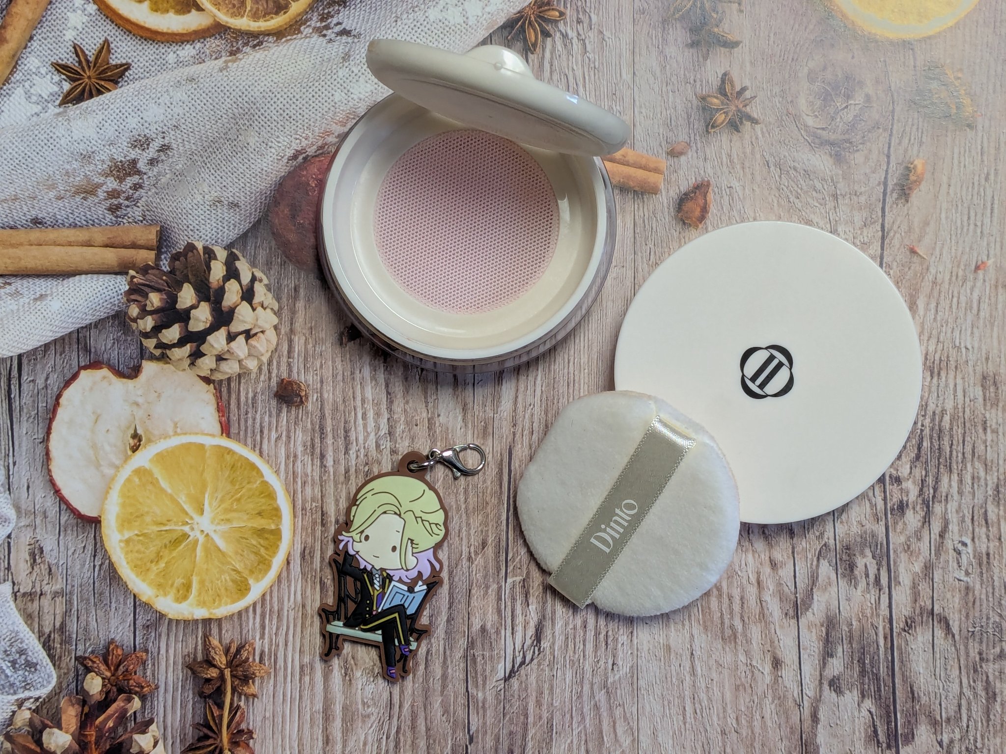 ピクシーダスト ルースパウダー フィニッシュパウダー  012 Pink/Dinto/ルースパウダーを使ったクチコミ（1枚目）