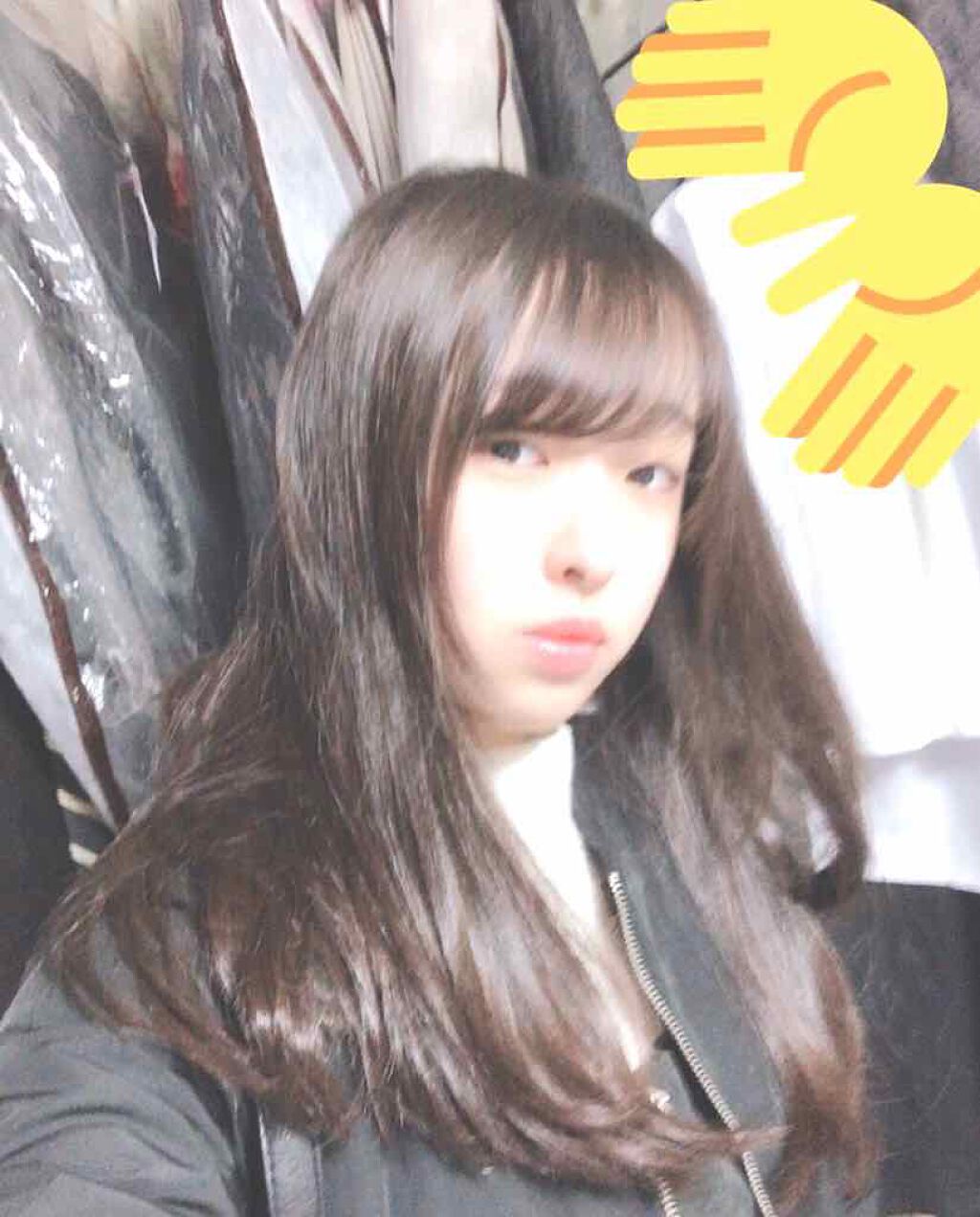 撮ってる場所は、気にしないで欲しいです😂💦

メイクの研究が、衰えてる気がする…。
メイク術とか、ほんとに習いたい😭