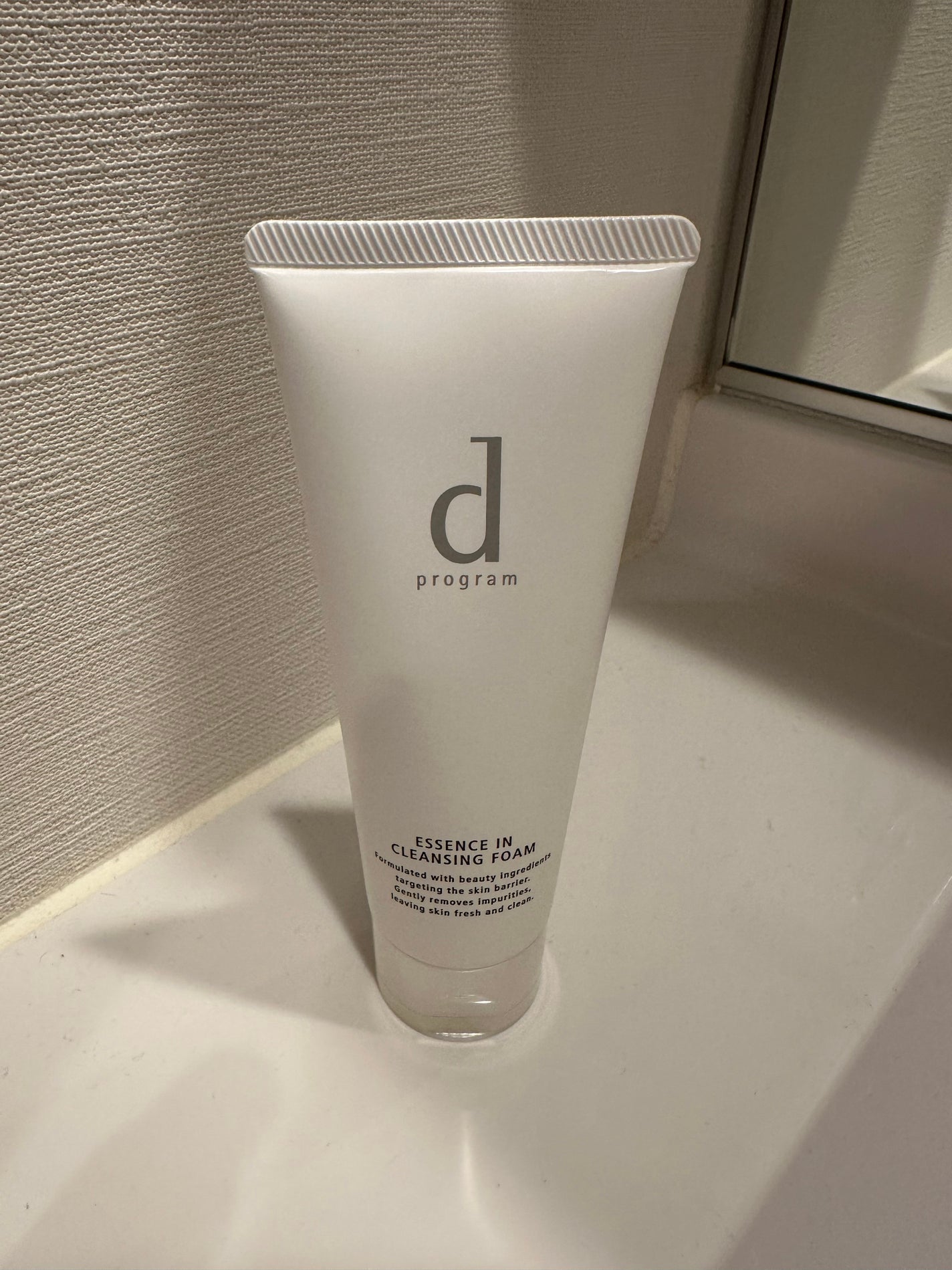 エッセンスイン クレンジングフォーム/d プログラム/洗顔フォームを使ったクチコミ(1枚目)
