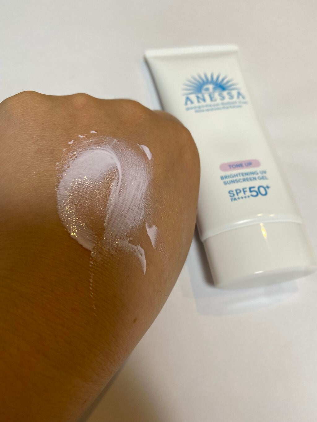 ブライトニングUV ジェル/アネッサ/化粧下地を使ったクチコミ(3枚目)