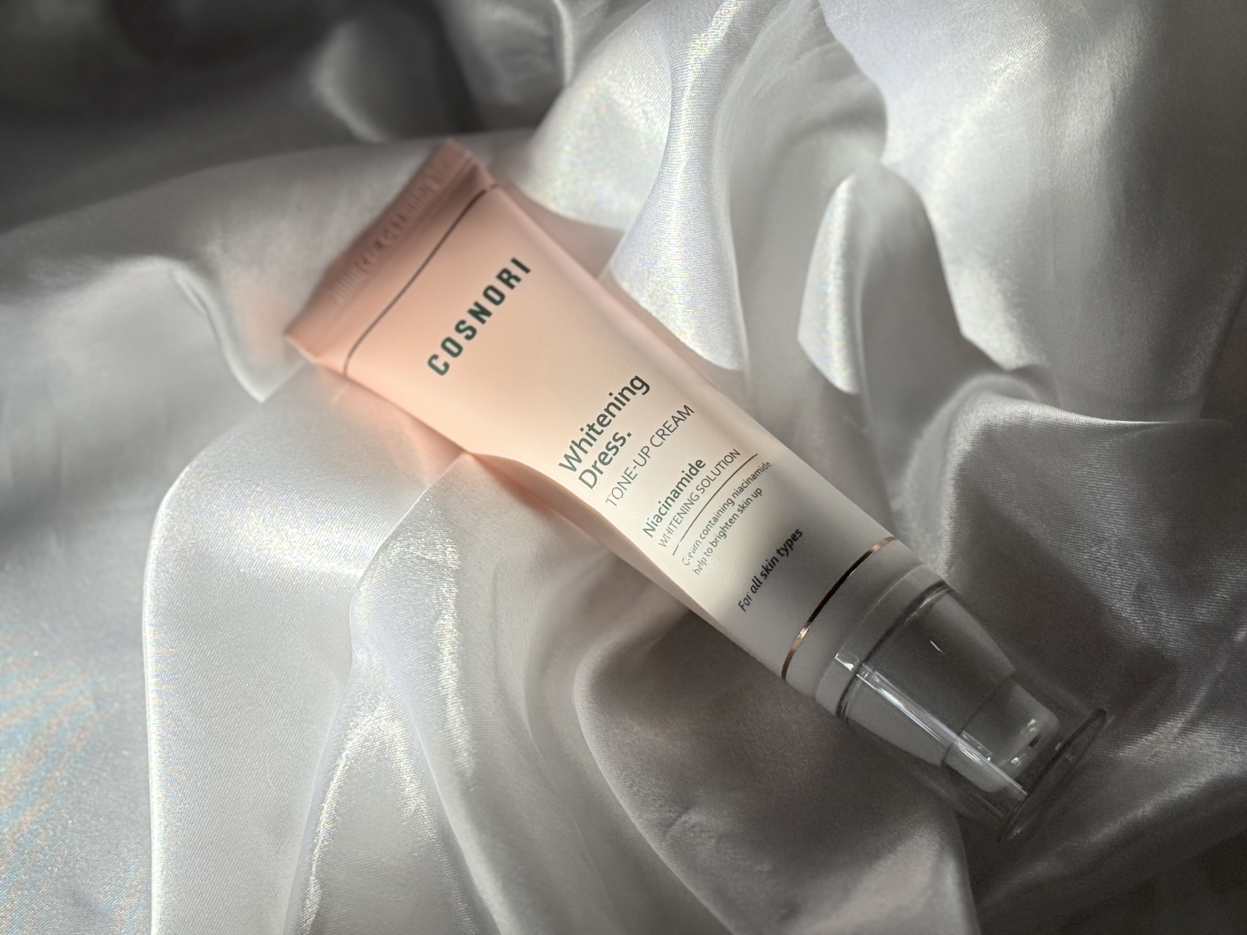 ホワイトニングドレストーンアップクリーム/COSNORI/化粧下地を使ったクチコミ（1枚目）