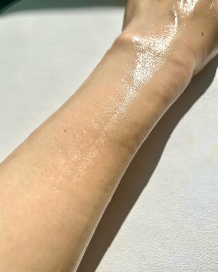 シャンティ on LIPS 「\するんとのびて浸透/\潤いつづくボディミルク/\乾燥からお肌..」(5枚目)