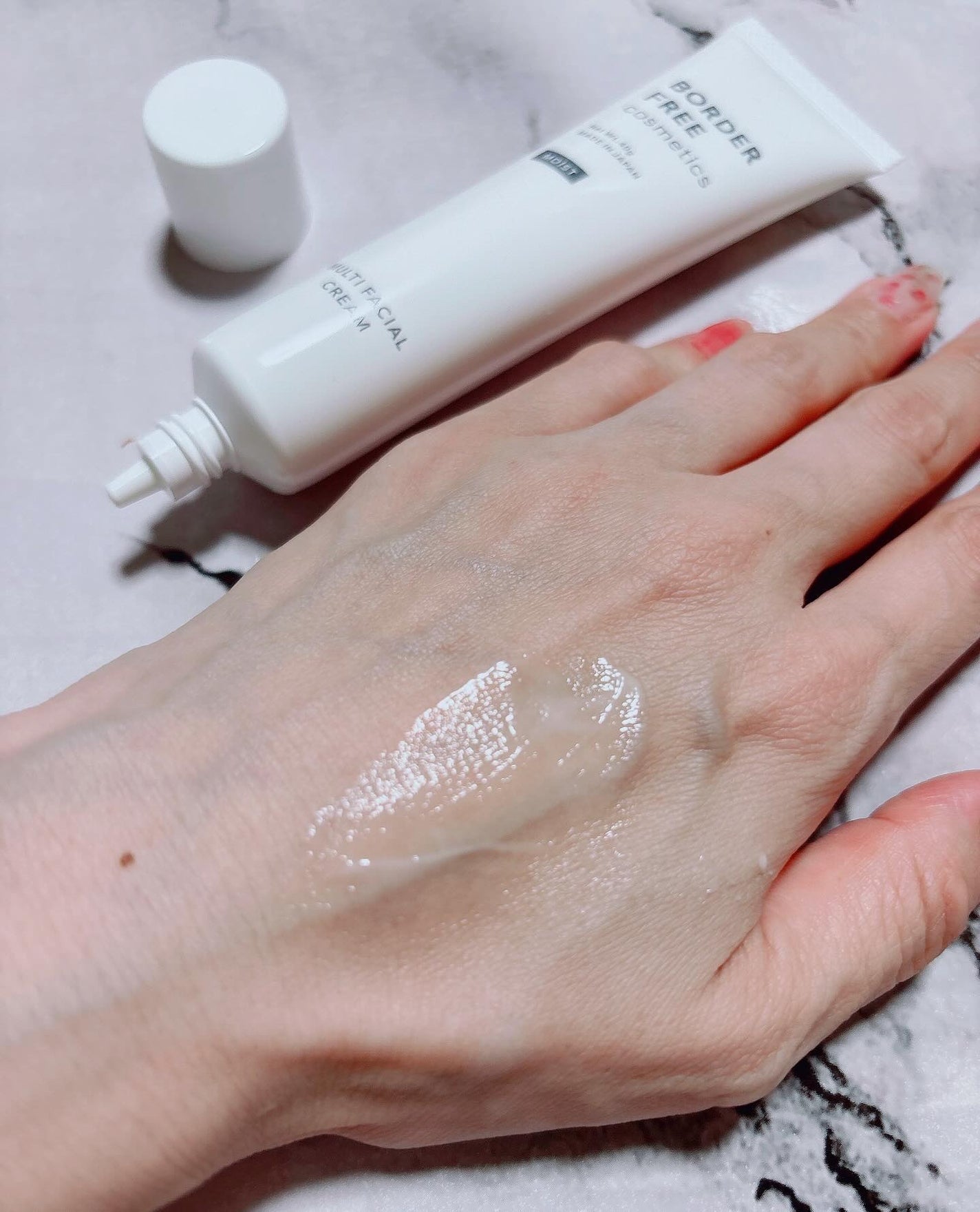 cherry on LIPS 「BORDERFREEcosmeticsから商品提供を頂きました..」(4枚目)