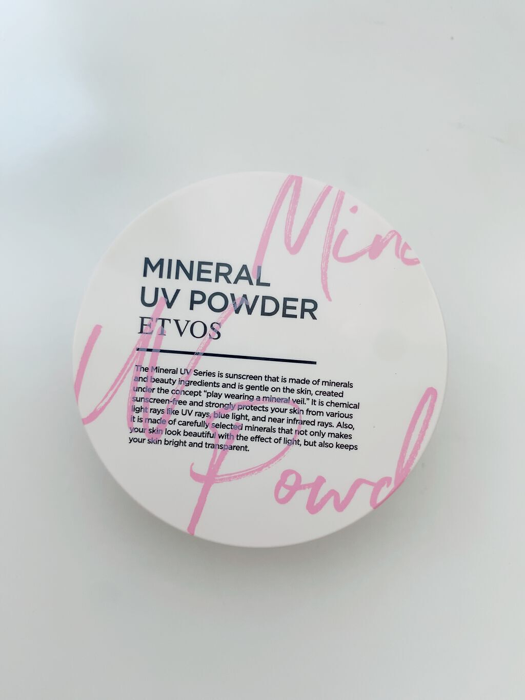 ミネラルUVパウダー/エトヴォス/ルースパウダーを使ったクチコミ（1枚目）