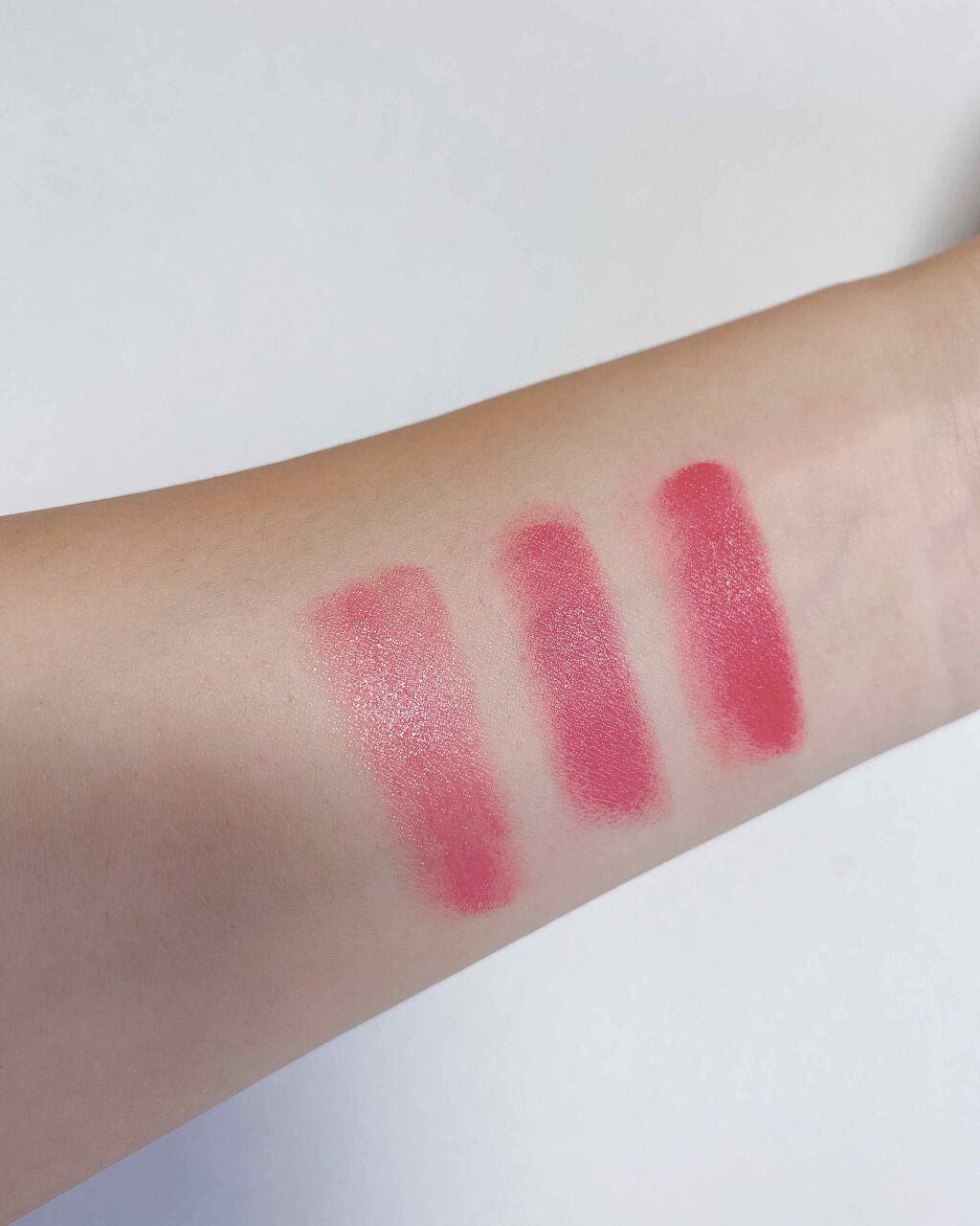 シャイニーエッセンスリップA/media/口紅を使ったクチコミ(3枚目)